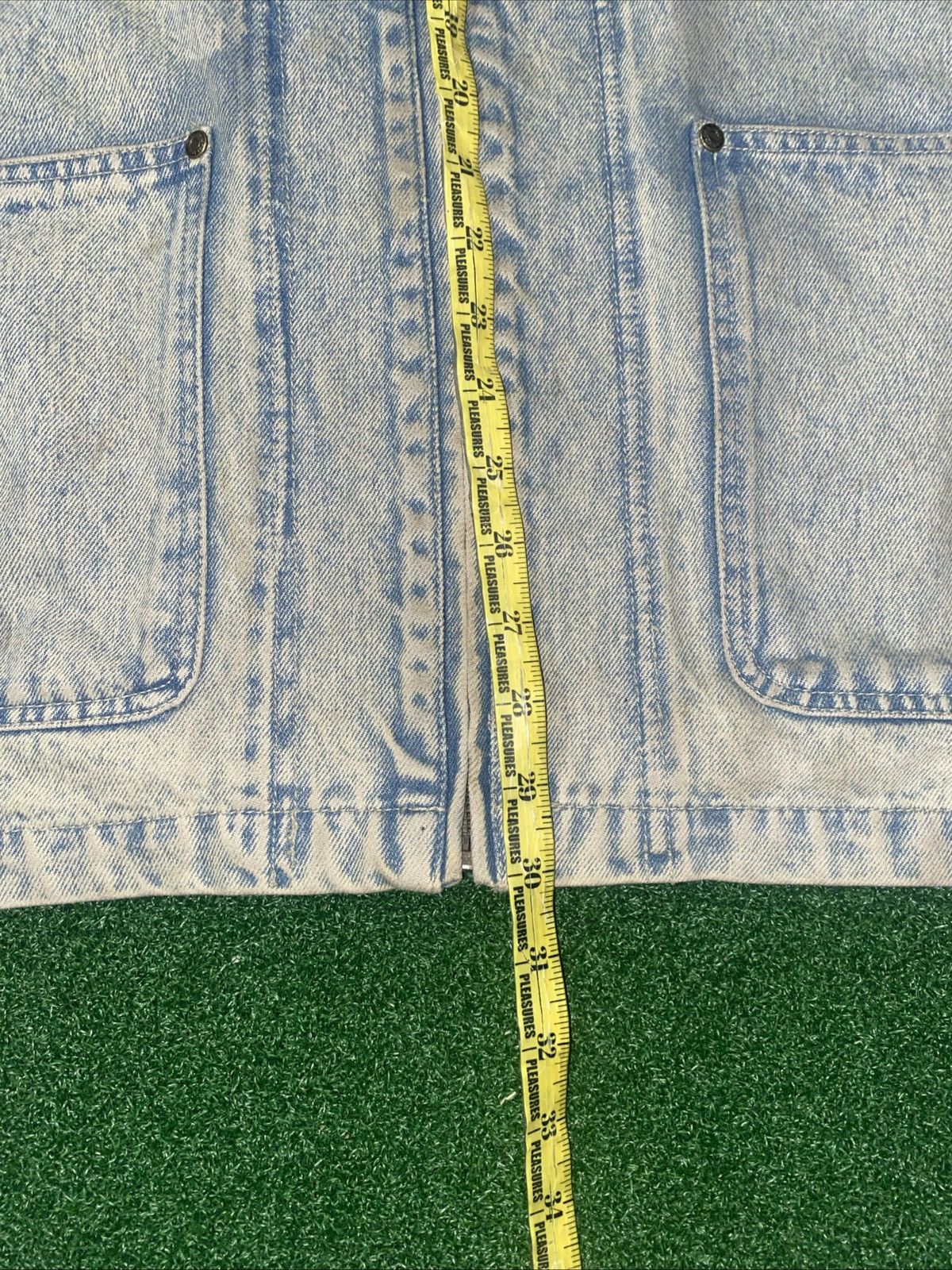 Fuck The Population FTP frayed denim logo chore coat dirty indigo wash size M Size US M / EU 48-50 / 2 - 2 Thumbnail