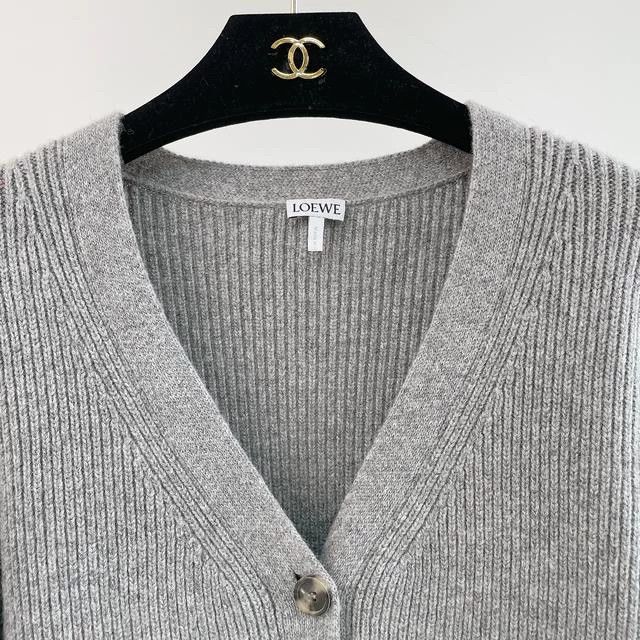 Loewe loewe Gray knitted top 2506-Nextarrow Size US M / EU 48-50 / 2 - 3 Thumbnail