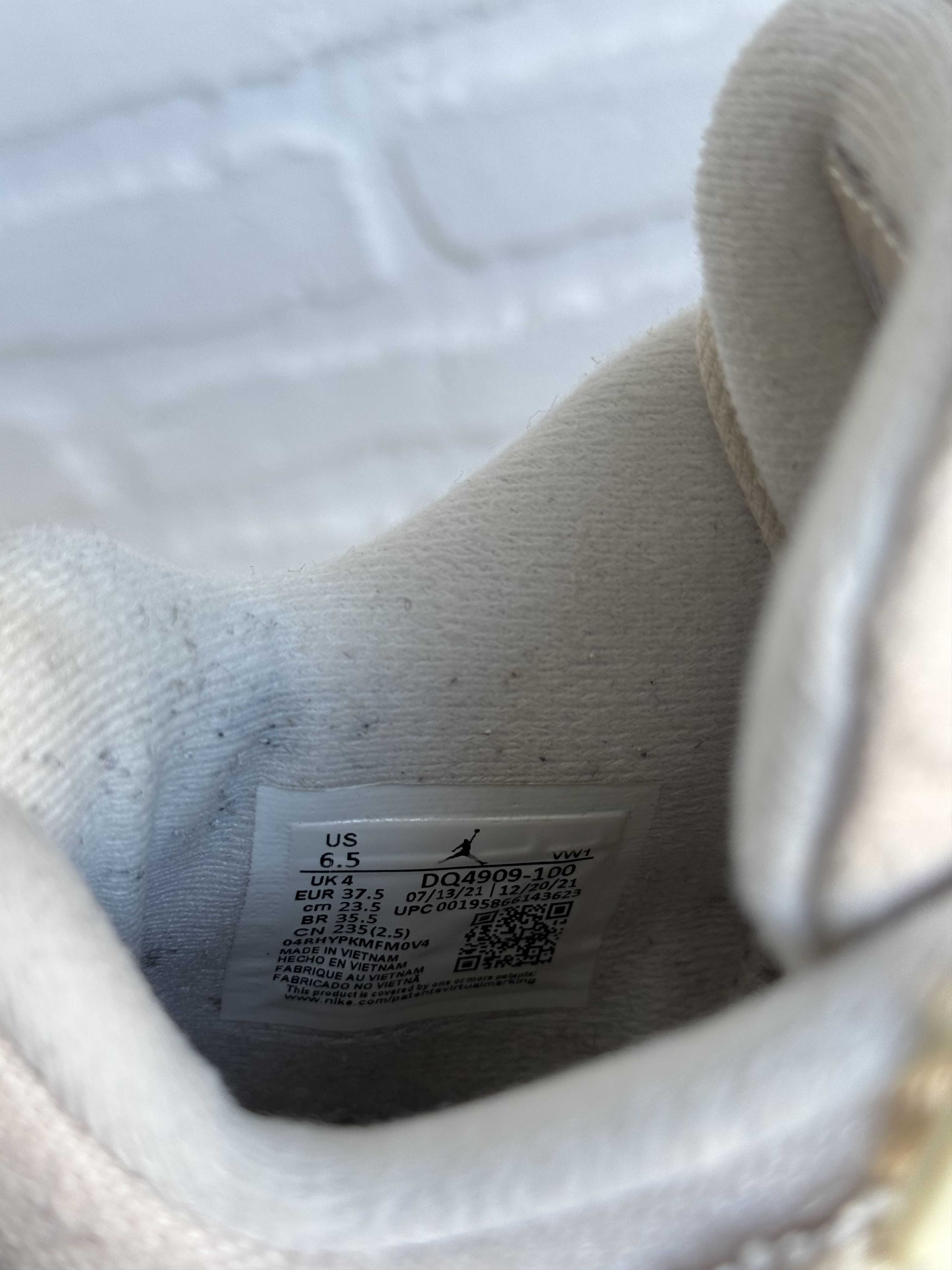 Nike Nike Air Jordan 4 Sail Blank Canvas Cement Grey Size US 6.5 / IT 36.5 - 3 Thumbnail