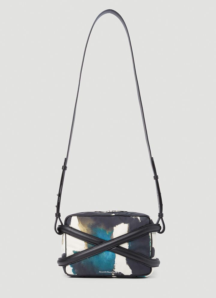 Alexander McQueen o1w1db10725 Size: OS/The Harness Camera Bag in Black Size ONE SIZE - 1 Thumbnail