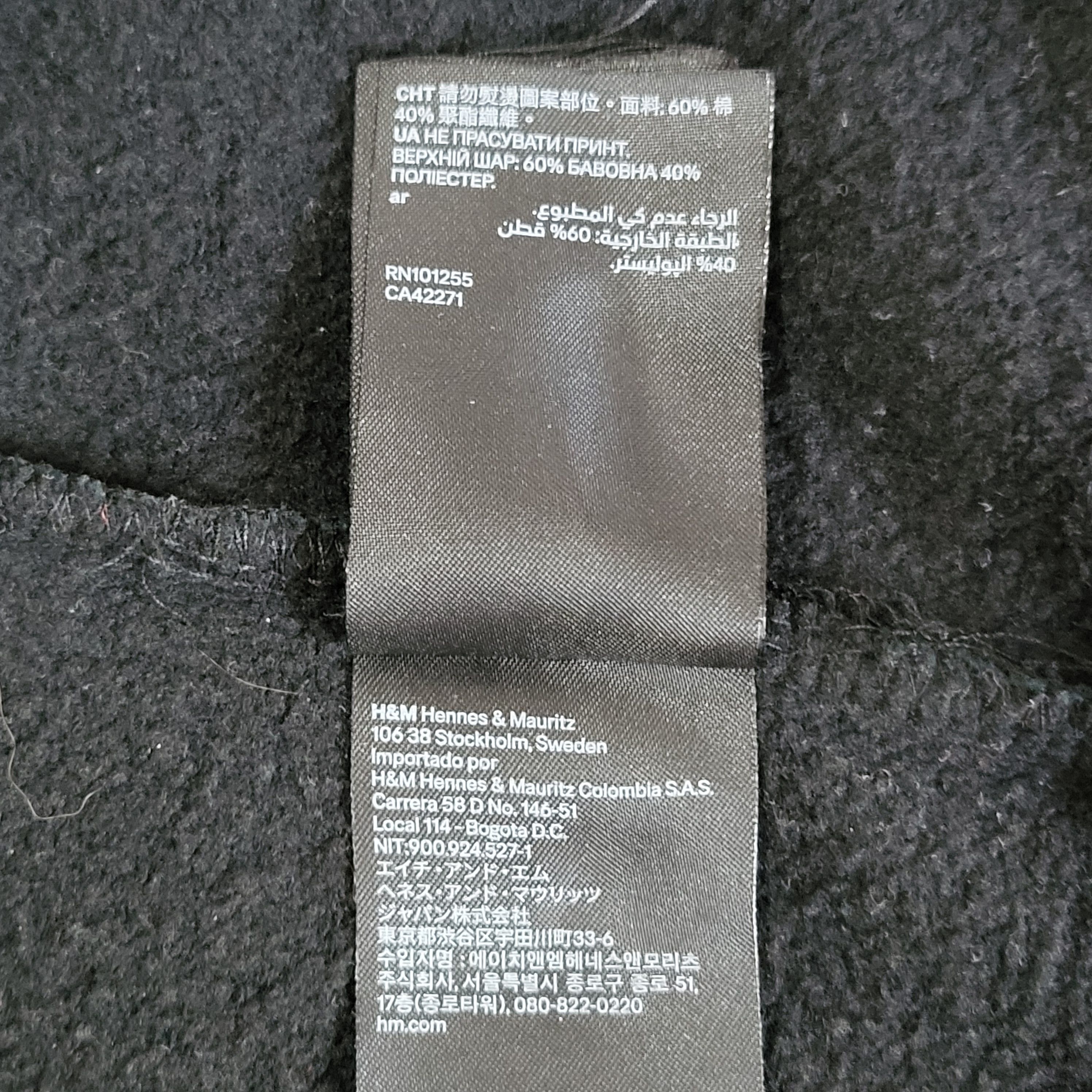 Divided Oakland Raiders Sweatshirt size S but fit L Size US S / EU 44-46 / 1 - 7 Thumbnail