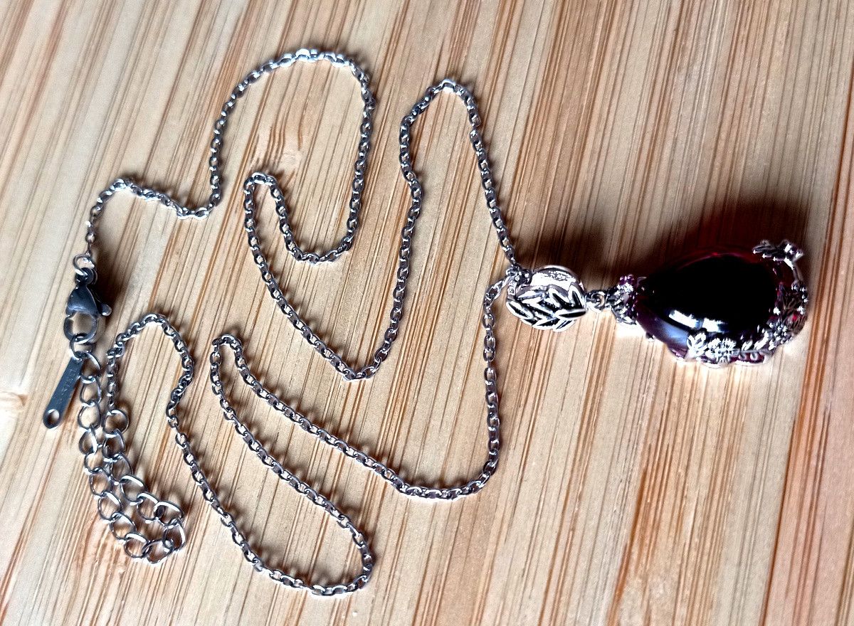Designer × Japanese Brand × Vintage Stunning Tiny Garnet Silver Floral Drop Necklace Unique Rave Size ONE SIZE - 4 Thumbnail
