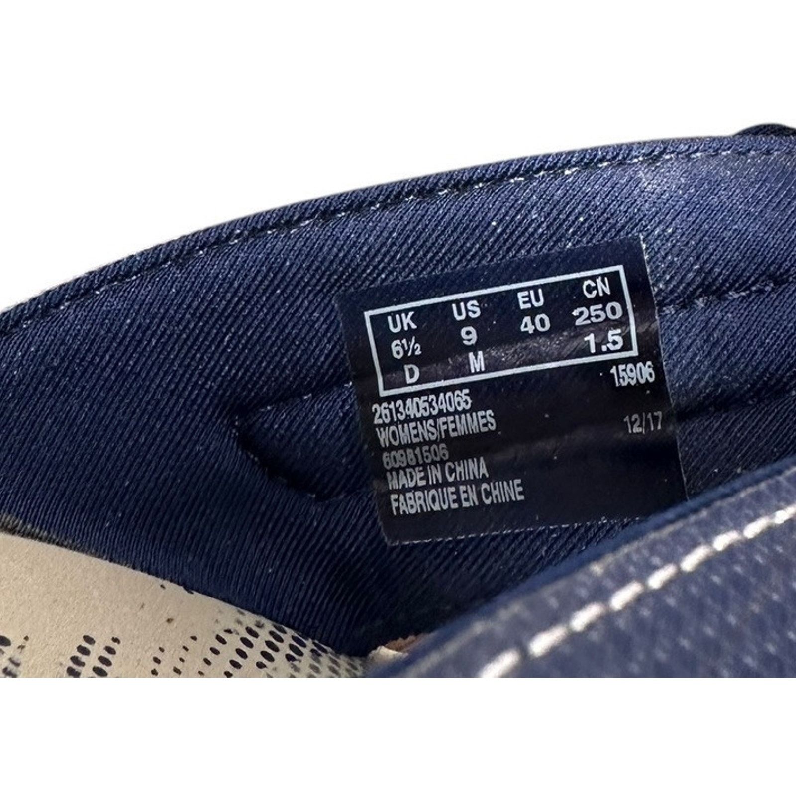 Clarks Clarks Brinkley Jazz Thong Flip Flop Sandals Size 9 Blue Size US 9 / IT 39 - 9 Thumbnail