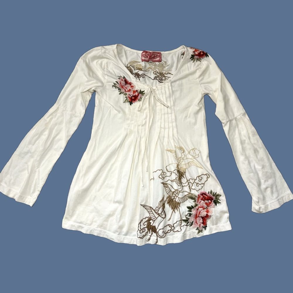 Johnny Was Johnny Was T-Shirt Women Small Pink Embroidered Floral Peasant Long Sleeve Size S Vintage? Size S / US 4 / IT 40 - 1 Thumbnail