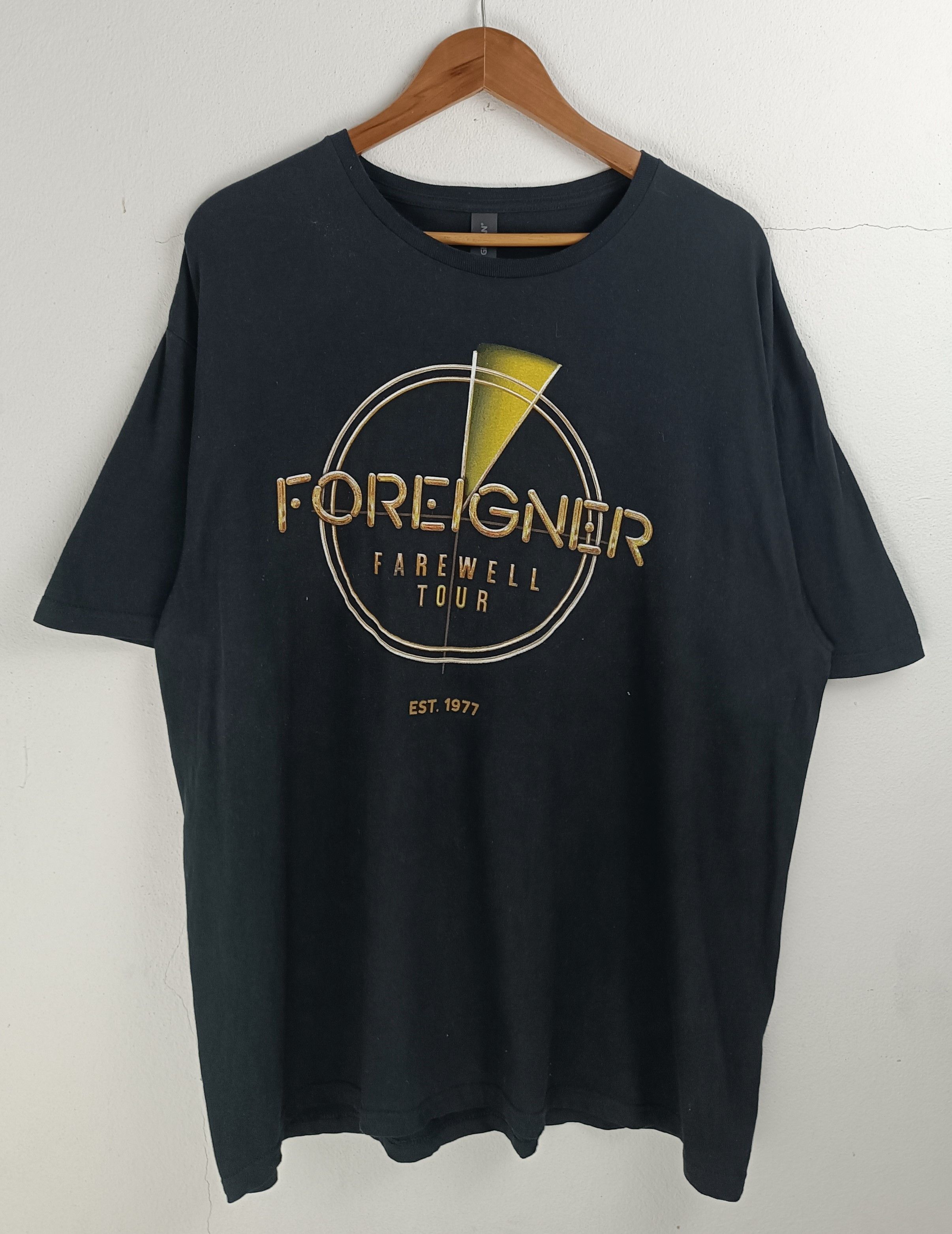 Band Tees FOREIGNER 2023 FAREWELL TOUR TEE hagar journey slash Size US XL / EU 56 / 4 - 3 Thumbnail