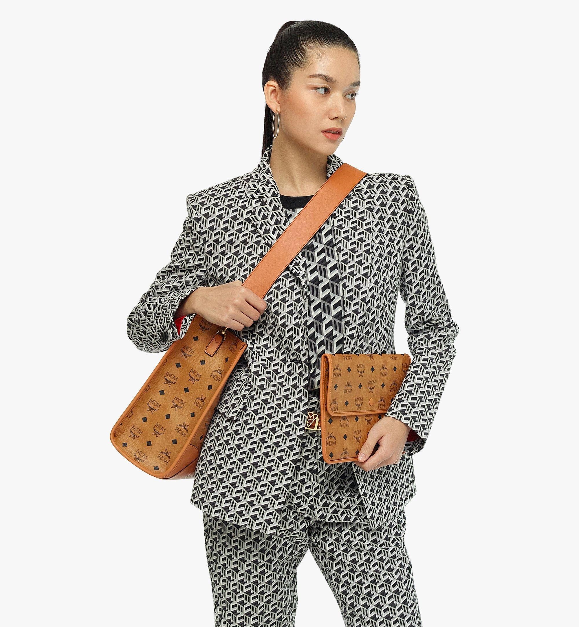 MCM o1mt1gz0625 Size: OS / Large Tote Bag in Brown Size ONE SIZE - 2 Thumbnail