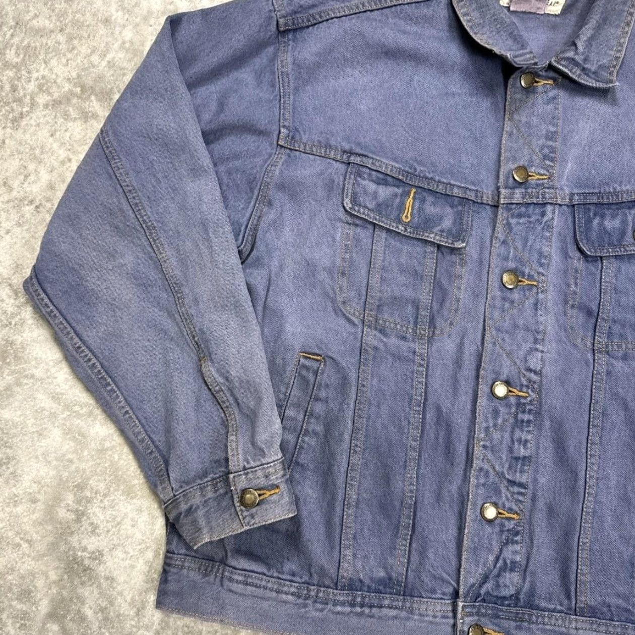 Wrangler VINTAGE Wrangler Jacket Mens XL Denim Trucker Button Front Pockets Casual Workwear Blue Denim Bomber Style Size US XL / EU 56 / 4 - 2 Thumbnail