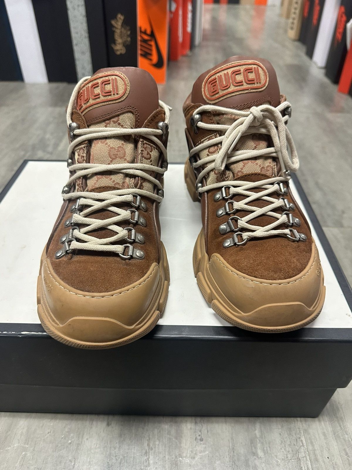 Gucci Gucci flashtrek pre owned men’s size 11 Size US 11 / EU 44 - 1 Thumbnail