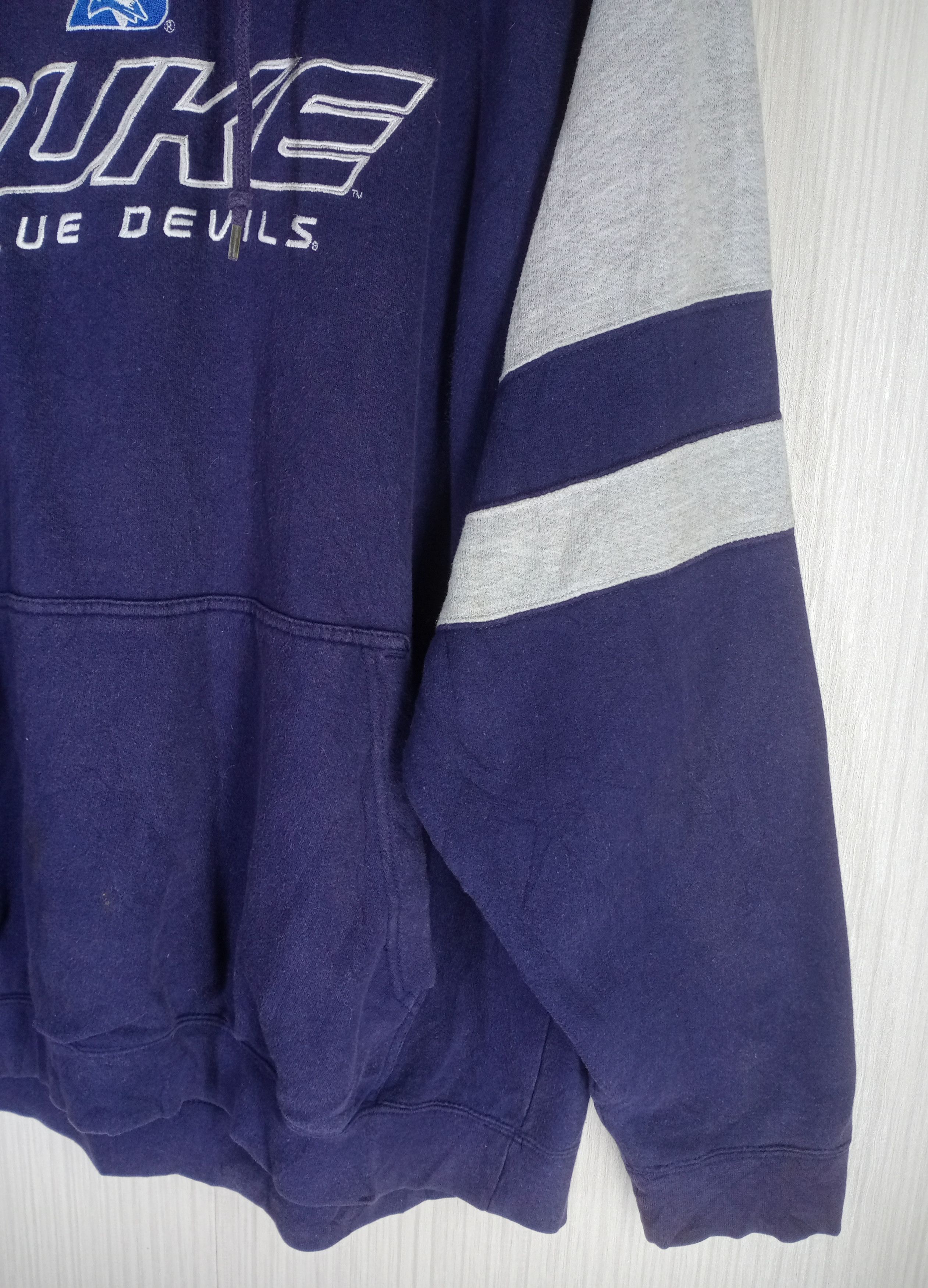 NCAA Rare Vintage DUKE Blue Devil's University Hoodie Size US L / EU 52-54 / 3 - 4 Thumbnail