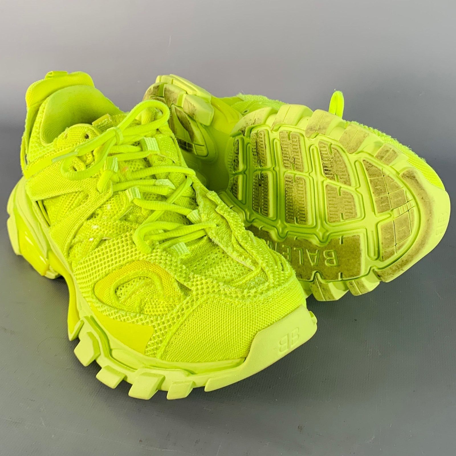 Balenciaga BALENCIAGA Size 6 Track 3 Green Neon Nylon Chunky Sneakers Size US 6 / EU 39 - 5 Thumbnail