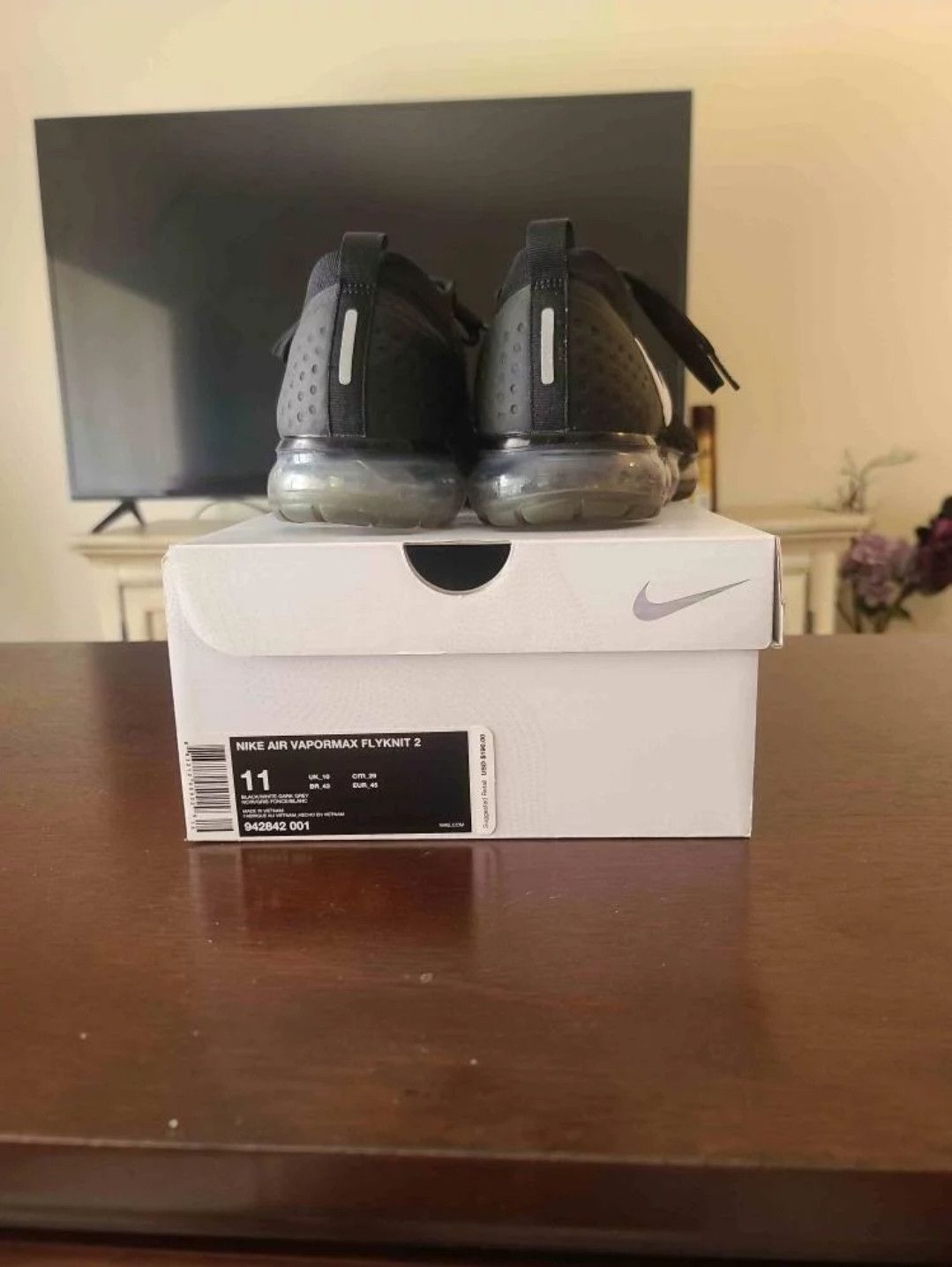 Nike Air Vapormax Flyknit 2 Black Size US 11 / EU 44 - 4 Thumbnail