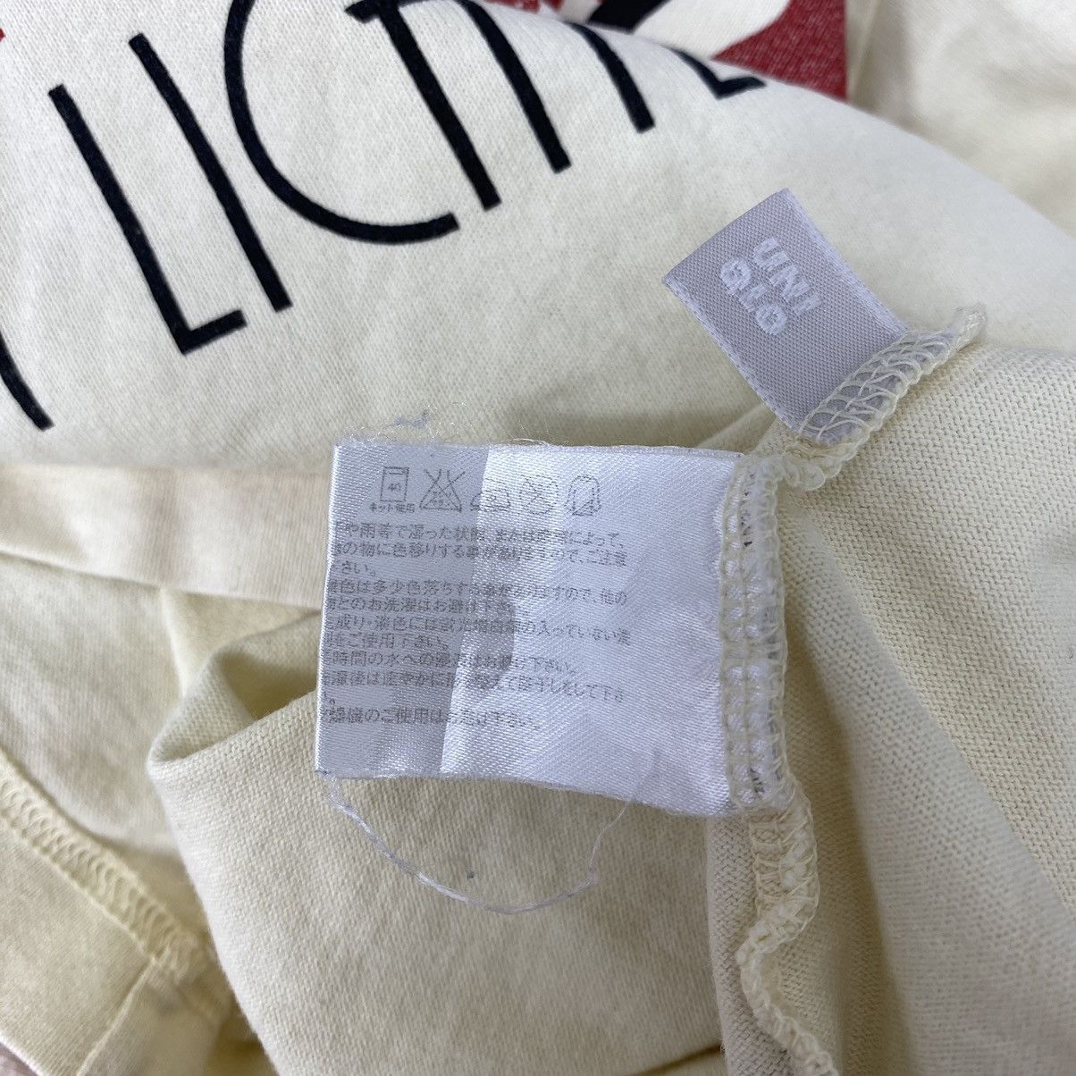 Uniqlo × Vintage Vintage UNIQLO x ROY LICHTENSTEIN Streetwear Art Print Size US L / EU 52-54 / 3 - 6 Thumbnail