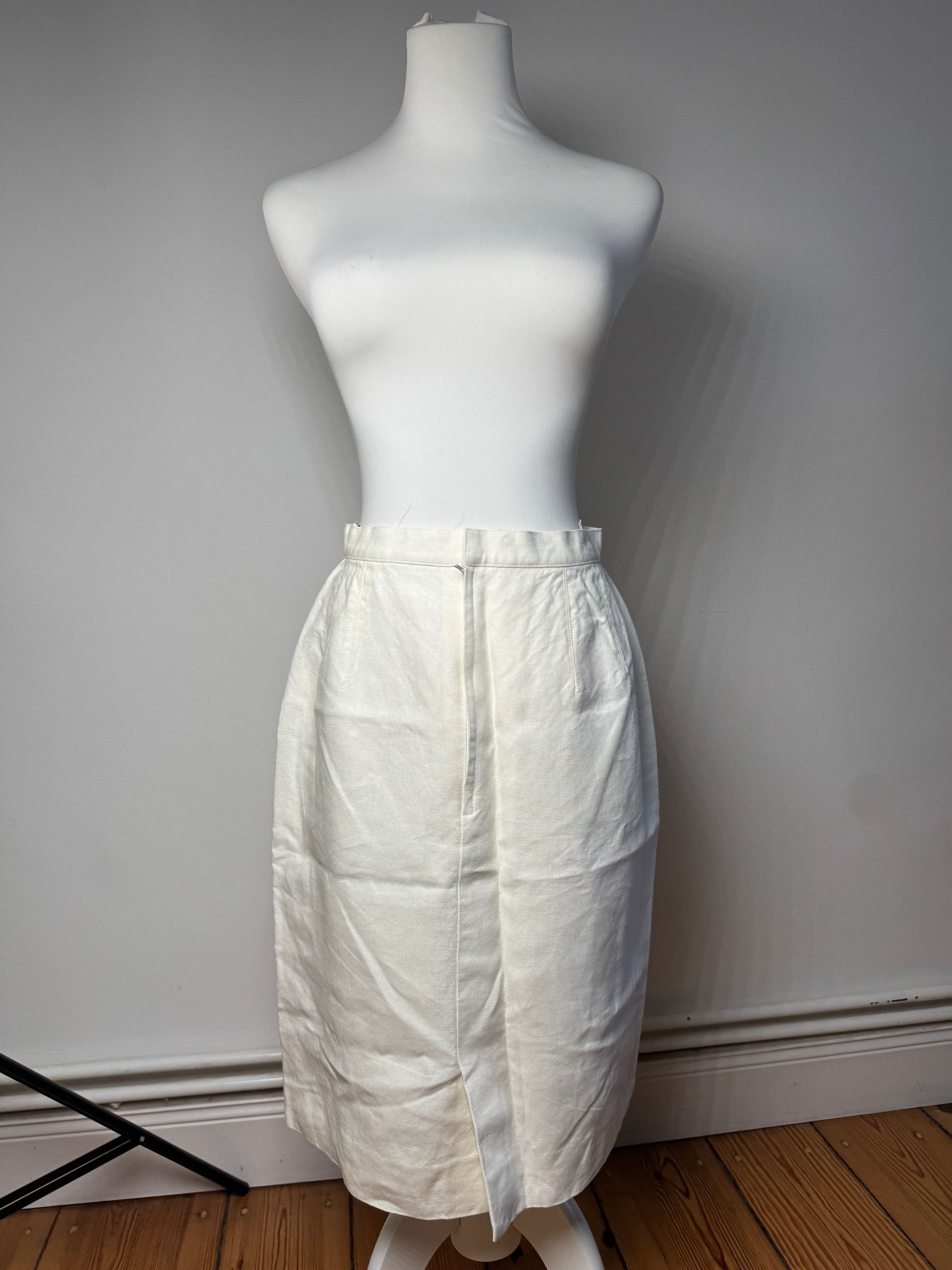 Dior Vintage Skirt White M Size 30" / US 8 / IT 44 - 1 Thumbnail