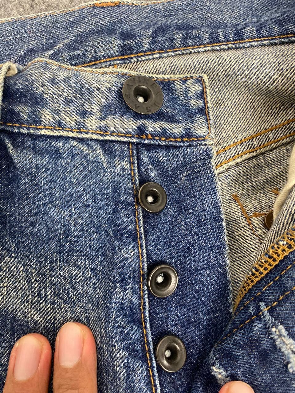 Avirex vintage avirex selvedge denim nice design Size US 31 - 11 Thumbnail