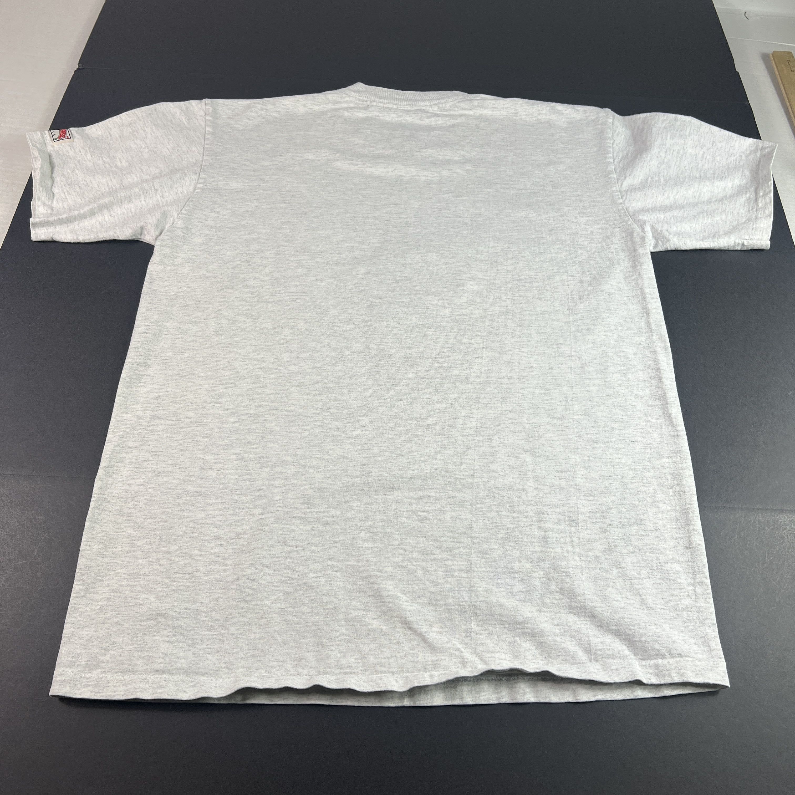 Nutmeg VTG 90s Nutmeg Chicago White Sox Shirt Single Stitch Tee Size US L / EU 52-54 / 3 - 12 Thumbnail