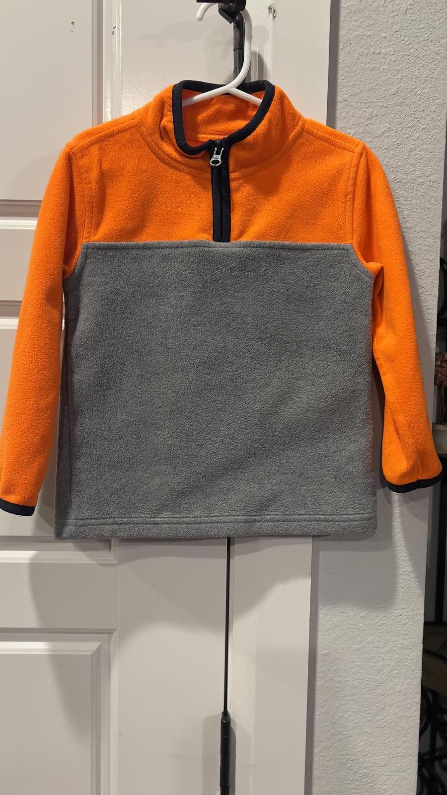 Other OshKosh B'gosh Kids Fleece Pullover 4T - Orange & Gray Size ONE SIZE - 1 Thumbnail