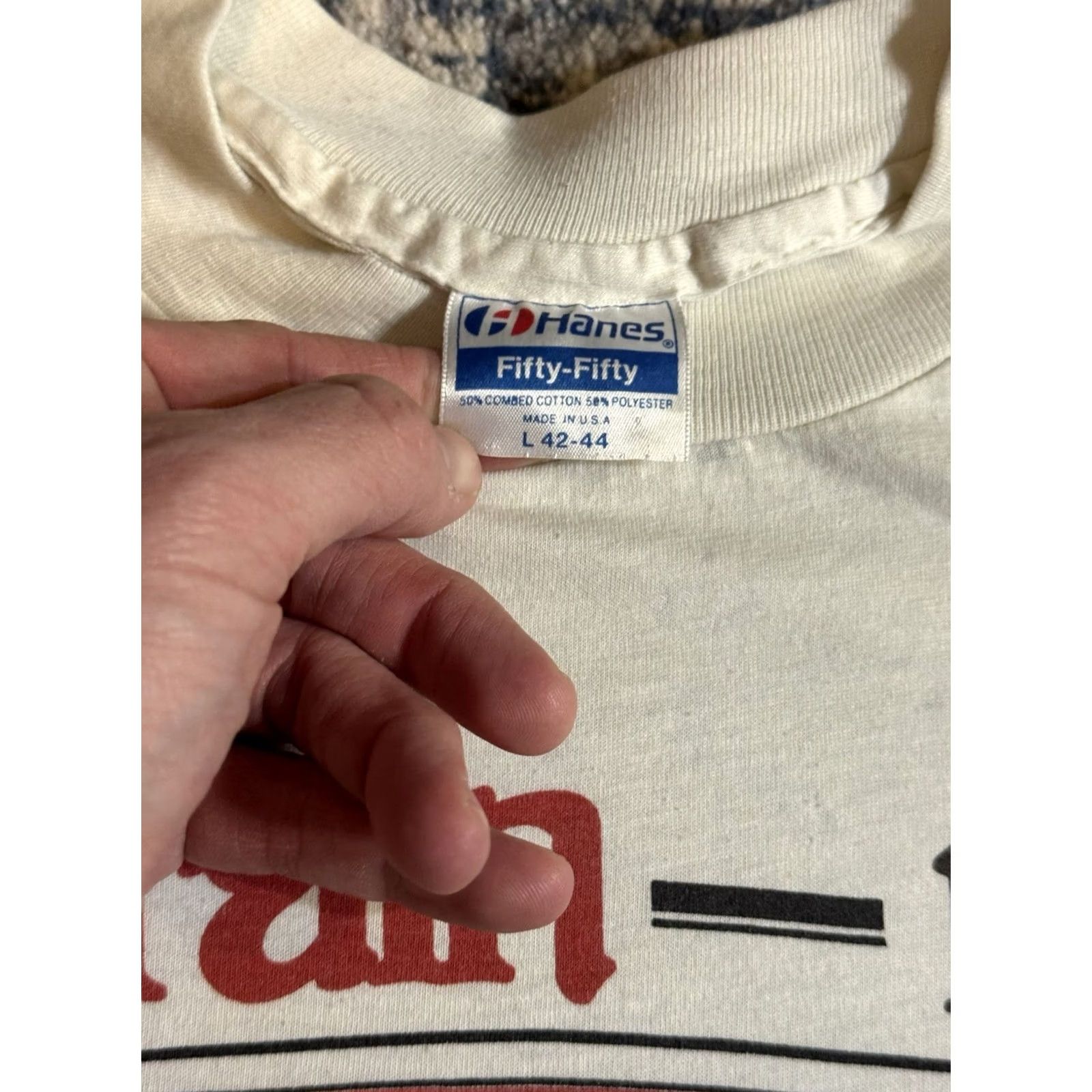 Hanes VINTAGE The Arttrain Graffiti Train NYC T Shirt Sz L Hanes Crew Neck Graphic Print White 1980s 80s Art Hip Hop Streetwear Graffiti Men MENS Size US L / EU 52-54 / 3 - 3 Thumbnail
