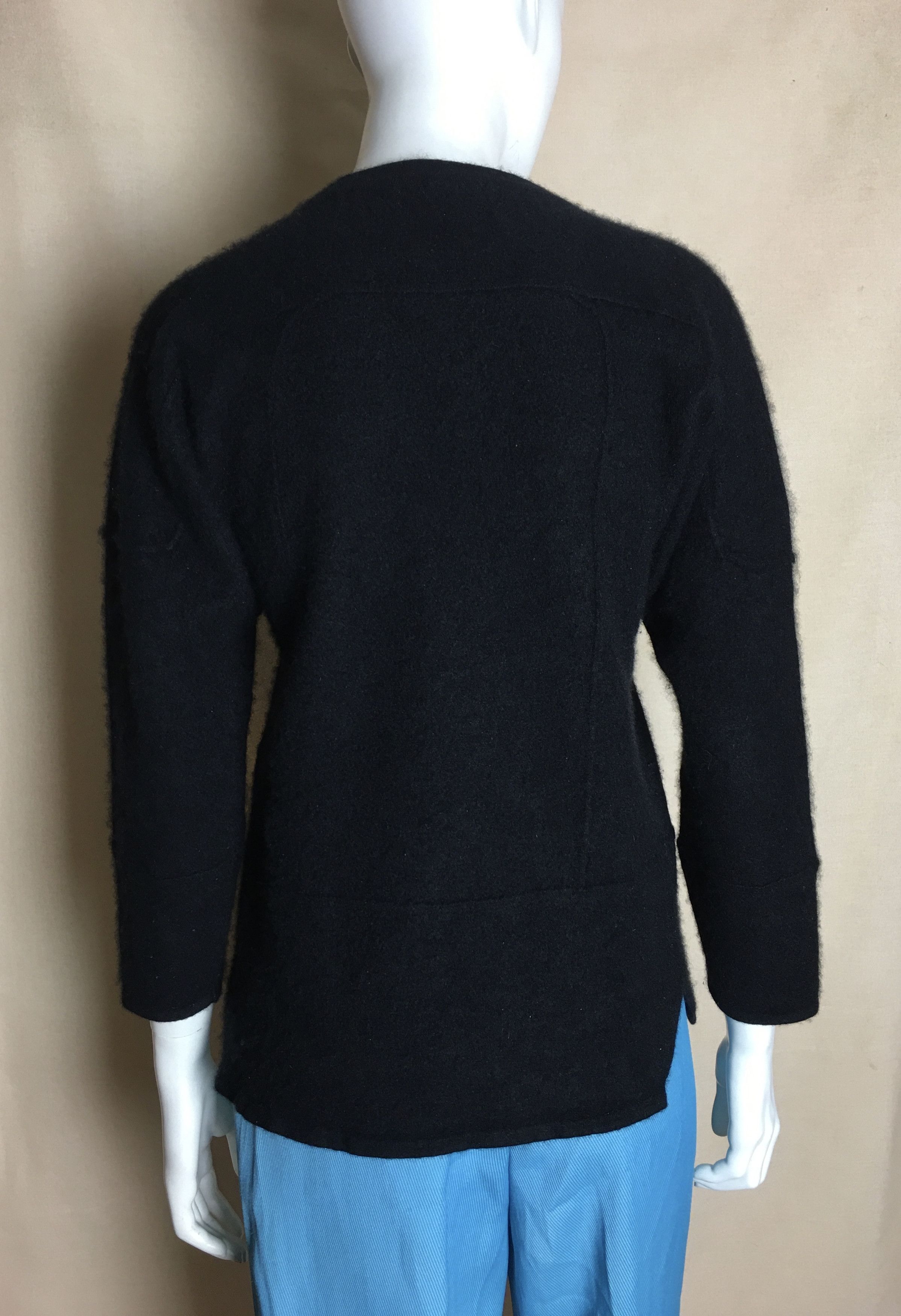 Helmut Lang Helmut Lang Cashmere Black Embroidered Sweater Size XS Size XS / US 0-2 / IT 36-38 - 2 Thumbnail