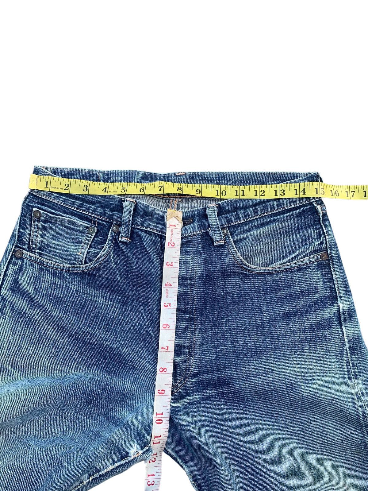 Levi's VINTAGE LEVIS 501XX SELVEDGE BIG E DAMAGE DISTRESSED DENIM Size US 30 / EU 46 - 14 Thumbnail