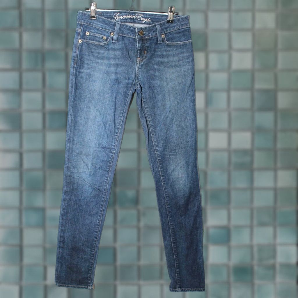 American Eagle Outfitters American Eagle Outfitters Women's Blue Denim Jeans Size 0 Regular Straight Low Rise 28x32 Size 25" / US 0 / IT 36 - 1 Thumbnail