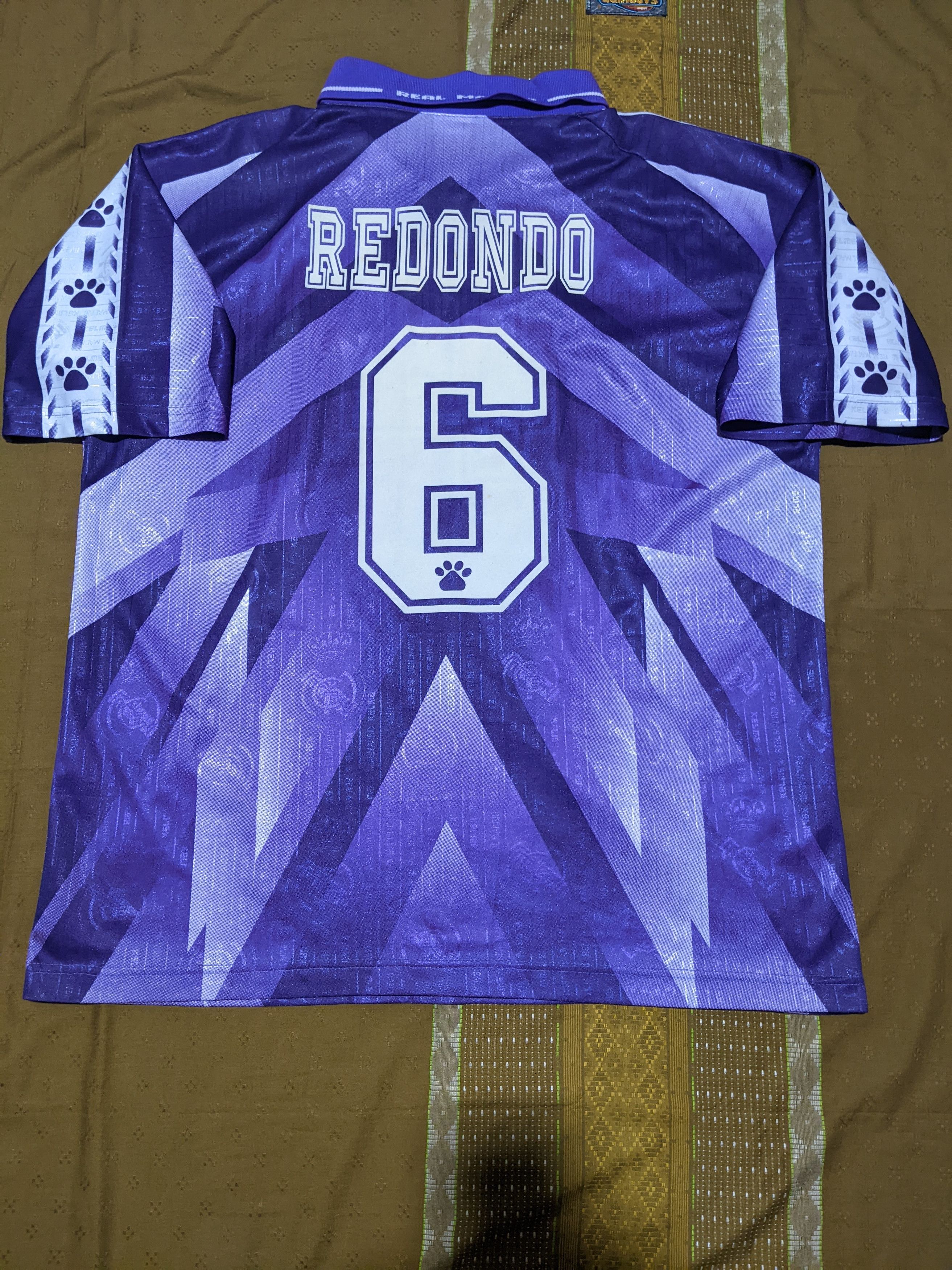 Vintage Kelme REAL MADRID 1996 away Jersey football shirt Size US XL / EU 56 / 4 - 2 Thumbnail