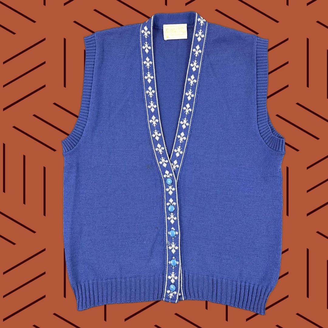 Pendleton VINTAGE Pendleton Sweater Vest Women Large Wool Sleeveless V-Neck Retro 90s Classic Fall Winter Size L / US 10 / IT 46 - 1 Thumbnail