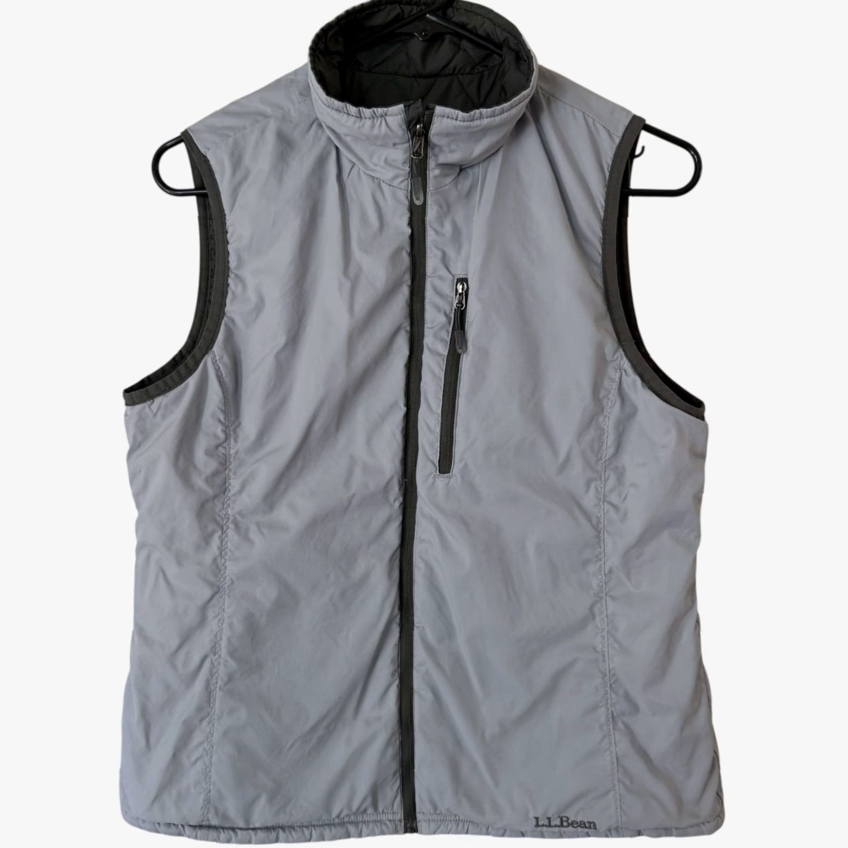 Vintage L.L. Bean Lightweight Reversible Quilted Vest Gray Women’s Small Outdoors Hiking Vest Size S / US 4 / IT 40 - 5 Thumbnail
