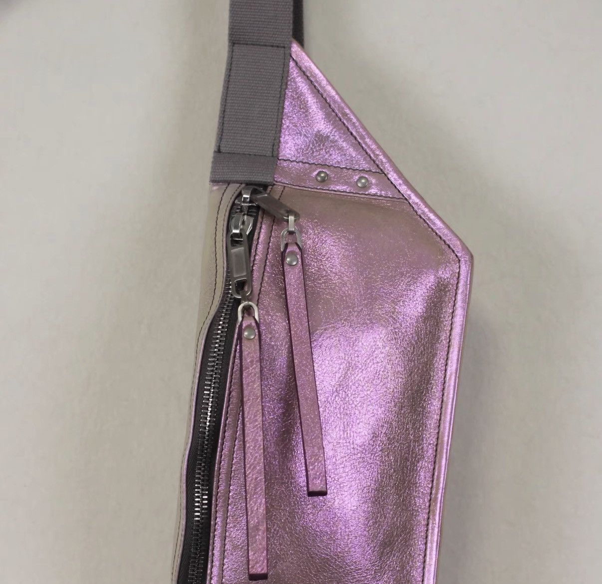 Rick Owens Rick Owens Mainline Leather Laser Metallic Shoulder Bag Size ONE SIZE - 2 Thumbnail