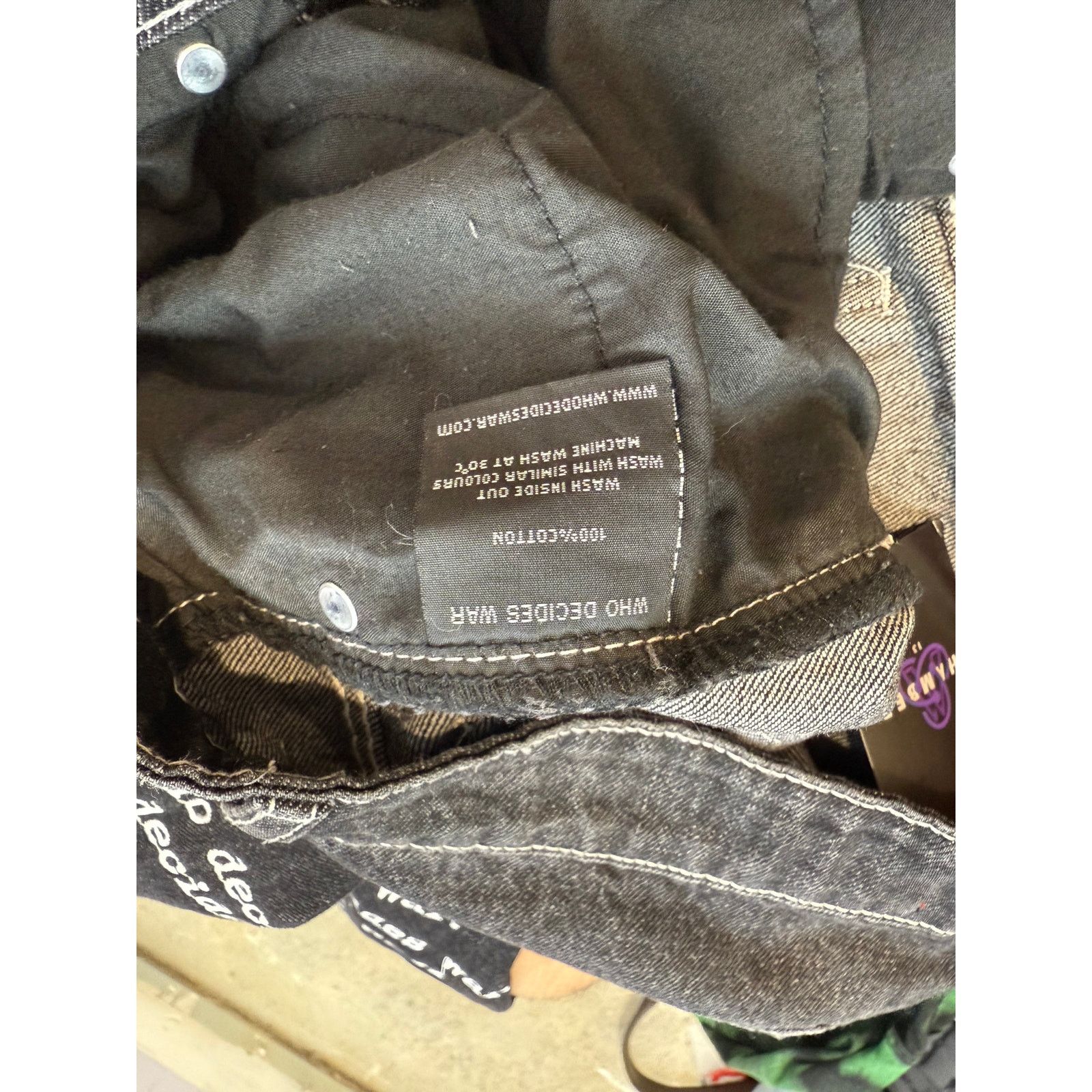 Who Decides War WDW Scripture Distressed Black Jeans Size US 32 / EU 48 - 5 Thumbnail