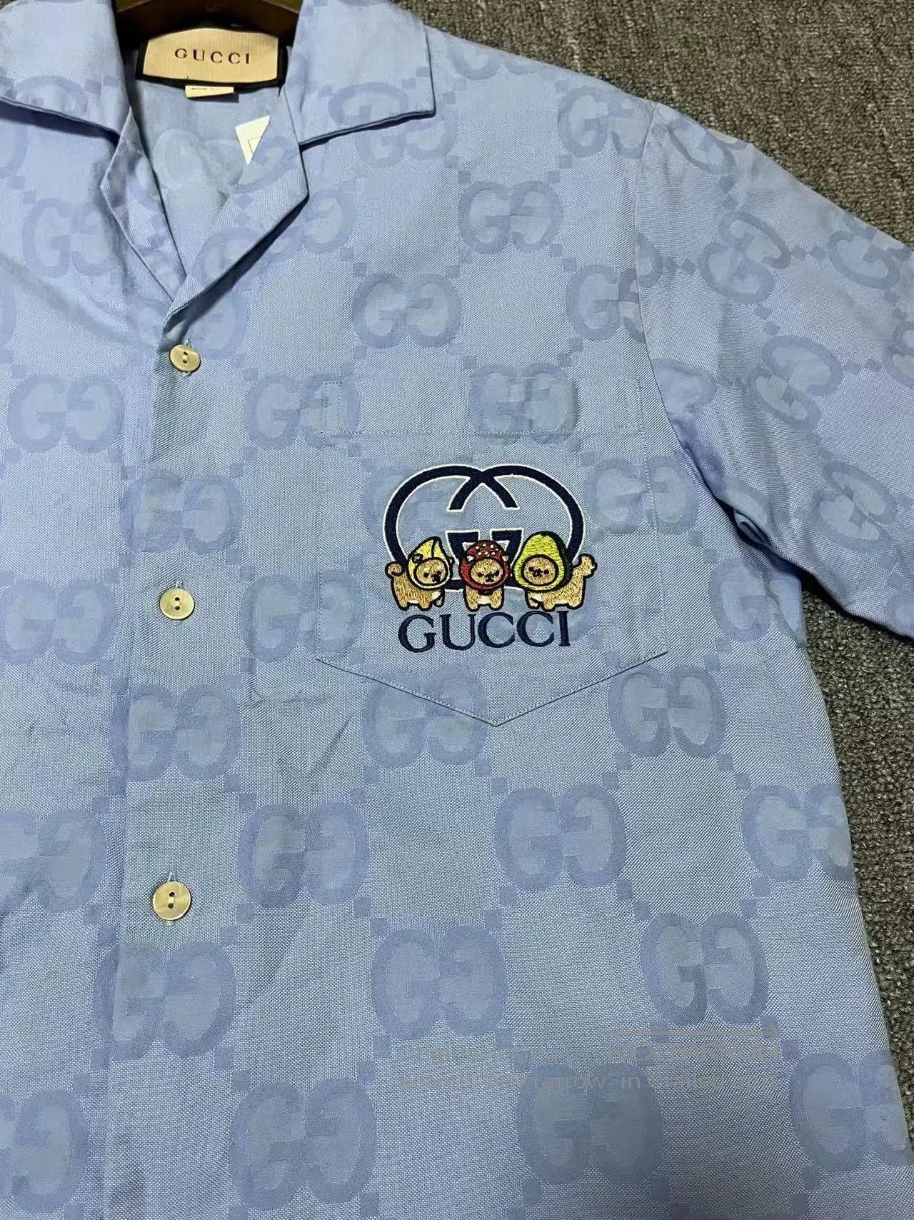 Gucci Gucci Cartoon Logo Short Sleeve Shirt. Size US S / EU 44-46 / 1 - 3 Thumbnail