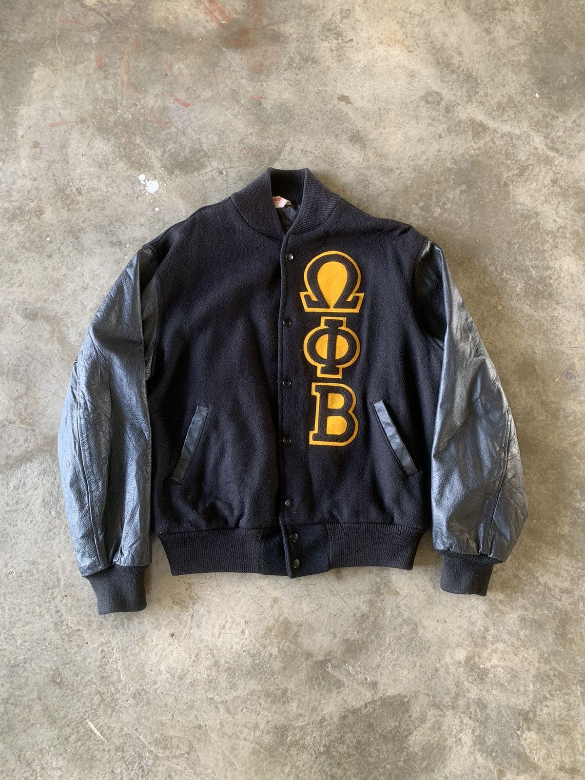 Vintage Vintage 1970’s Omega Phi Beta Sorority inc Varsity Jacket Size US L / EU 52-54 / 3 - 1 Thumbnail