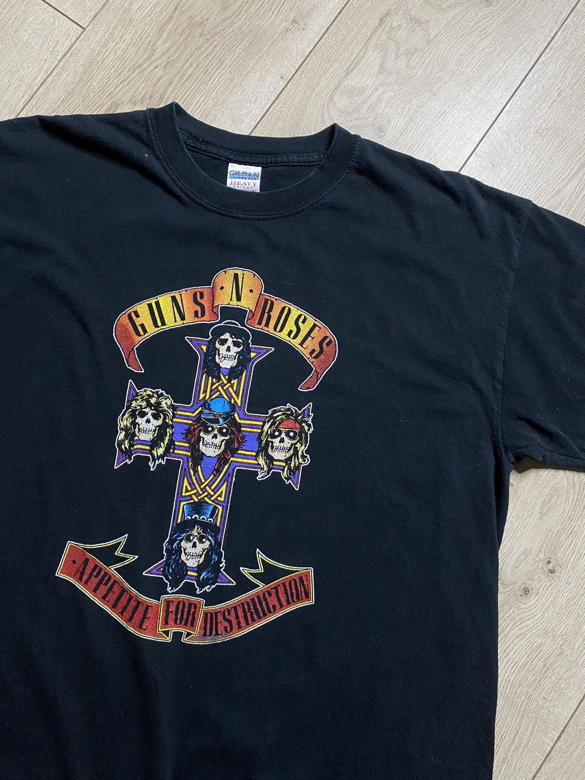 Band Tees Vintage 2004 Guns N Roses Appetite For Destruction T-Shirt Size US XL / EU 56 / 4 - 2 Thumbnail