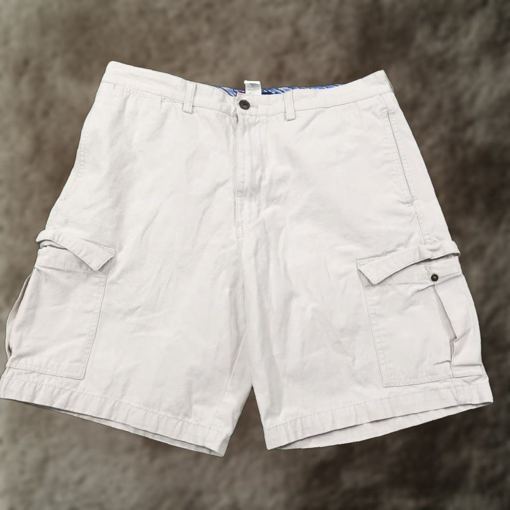 Chaps VINTAGE no — wait; actually Vintage not. So: CHAPS Cargo Shorts Mens 36 Khaki Beige Cotton 9" Inseam Multi Pocket Outdoor Utility Belt Loops 36 Mens Size US 36 / EU 52 - 1 Thumbnail