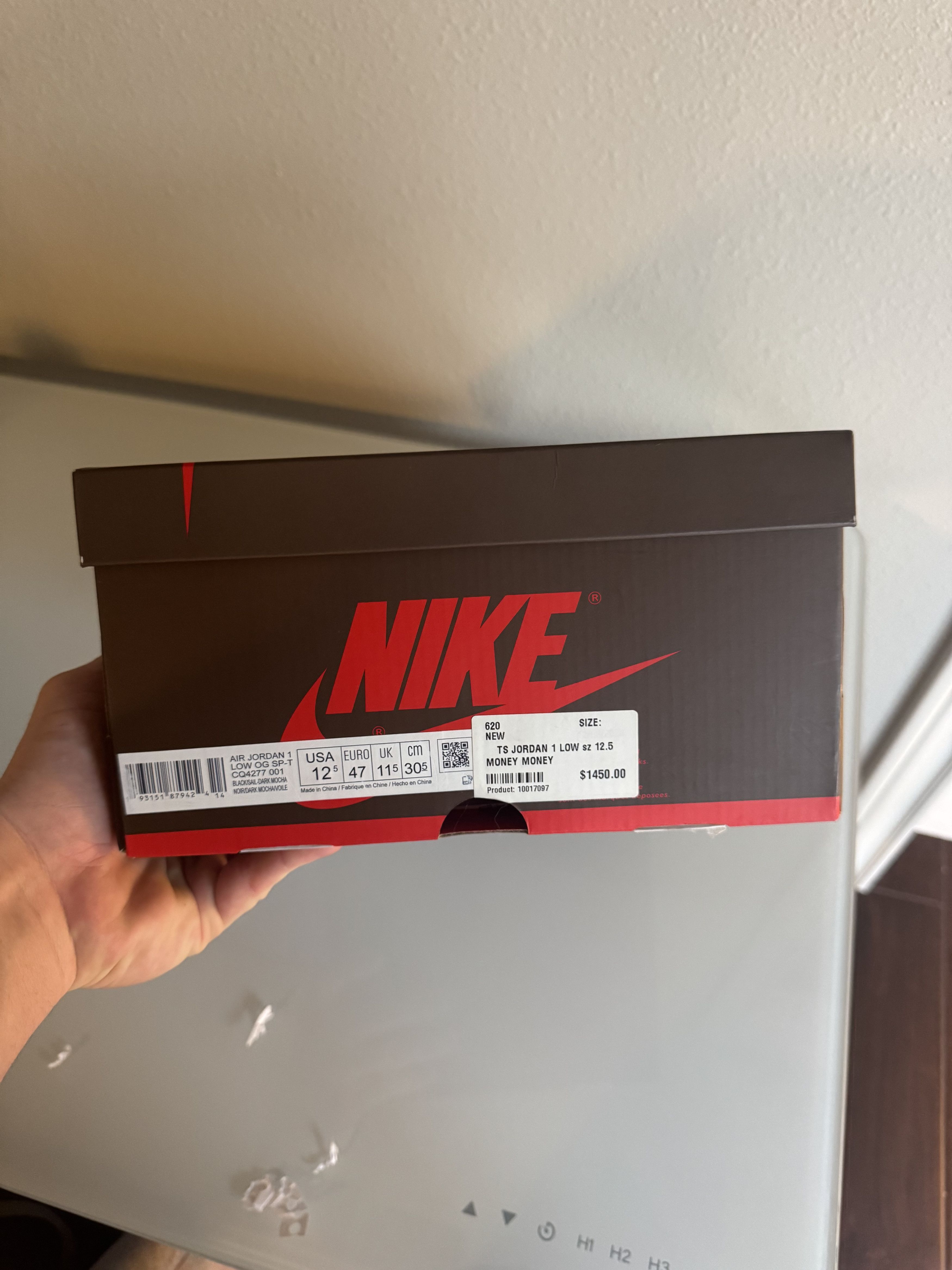 Nike × Travis Scott Nike Air Jordan 1 Low OG SP Travis Scott Mocha Size 12.5 Size US 12.5 / EU 45-46 - 21 Thumbnail