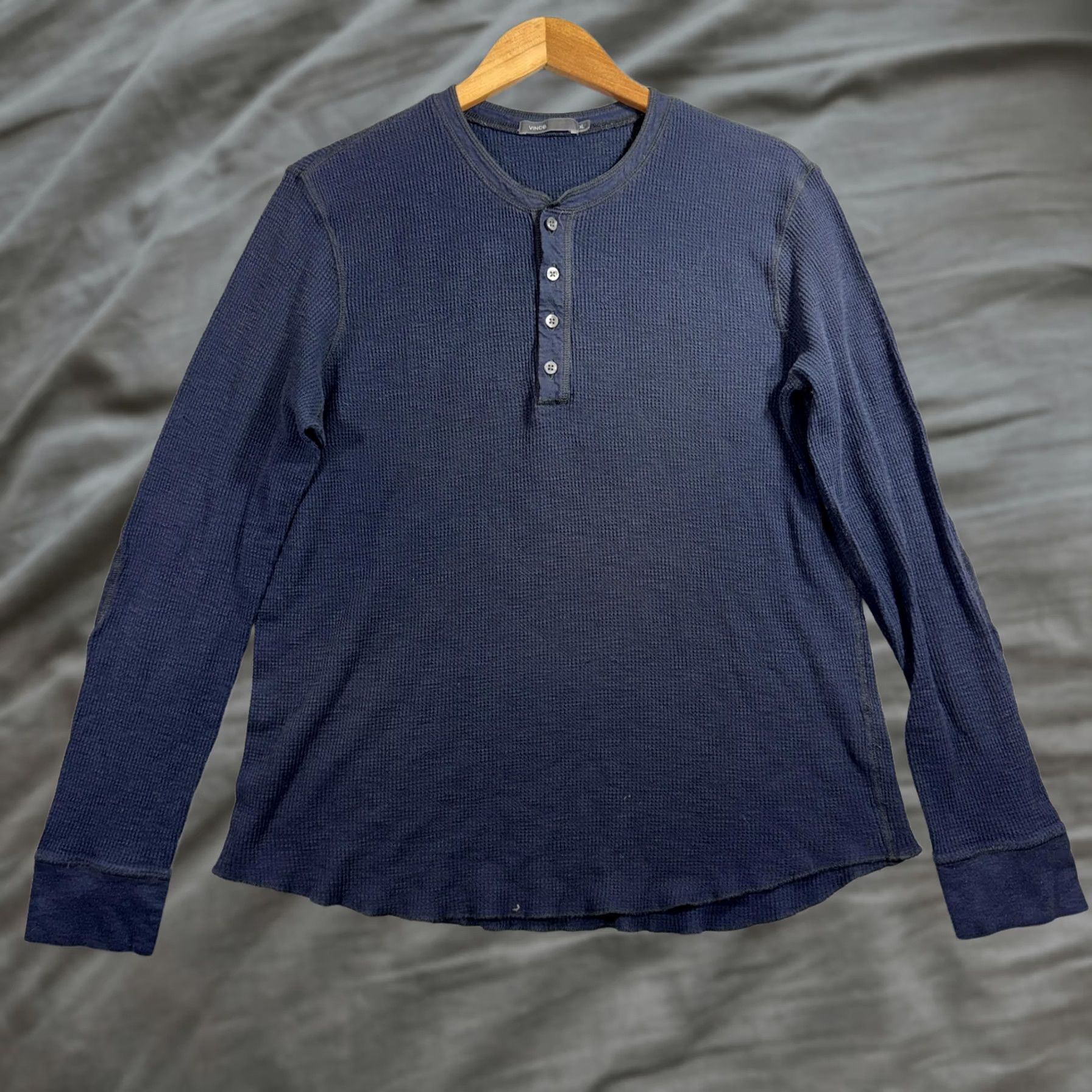Vince Vince Henley Shirt Mens XL Blue Waffle Knit Thermal Long Sleeve T-Shirt Top Size US XL / EU 56 / 4 - 1 Thumbnail