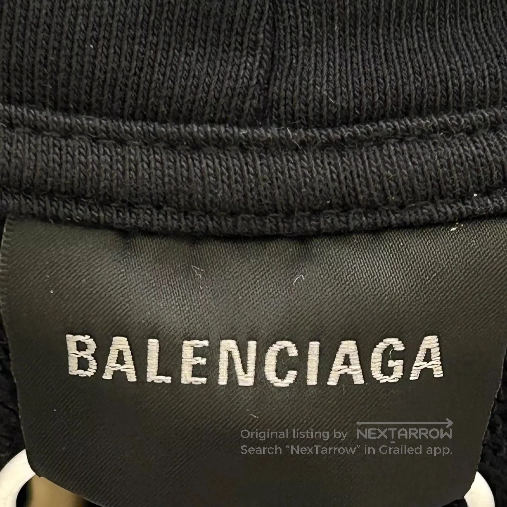 Balenciaga Black Graphic Print Hoodie with Hood and Pocket. Size US XS / EU 42 / 0 - 3 Thumbnail