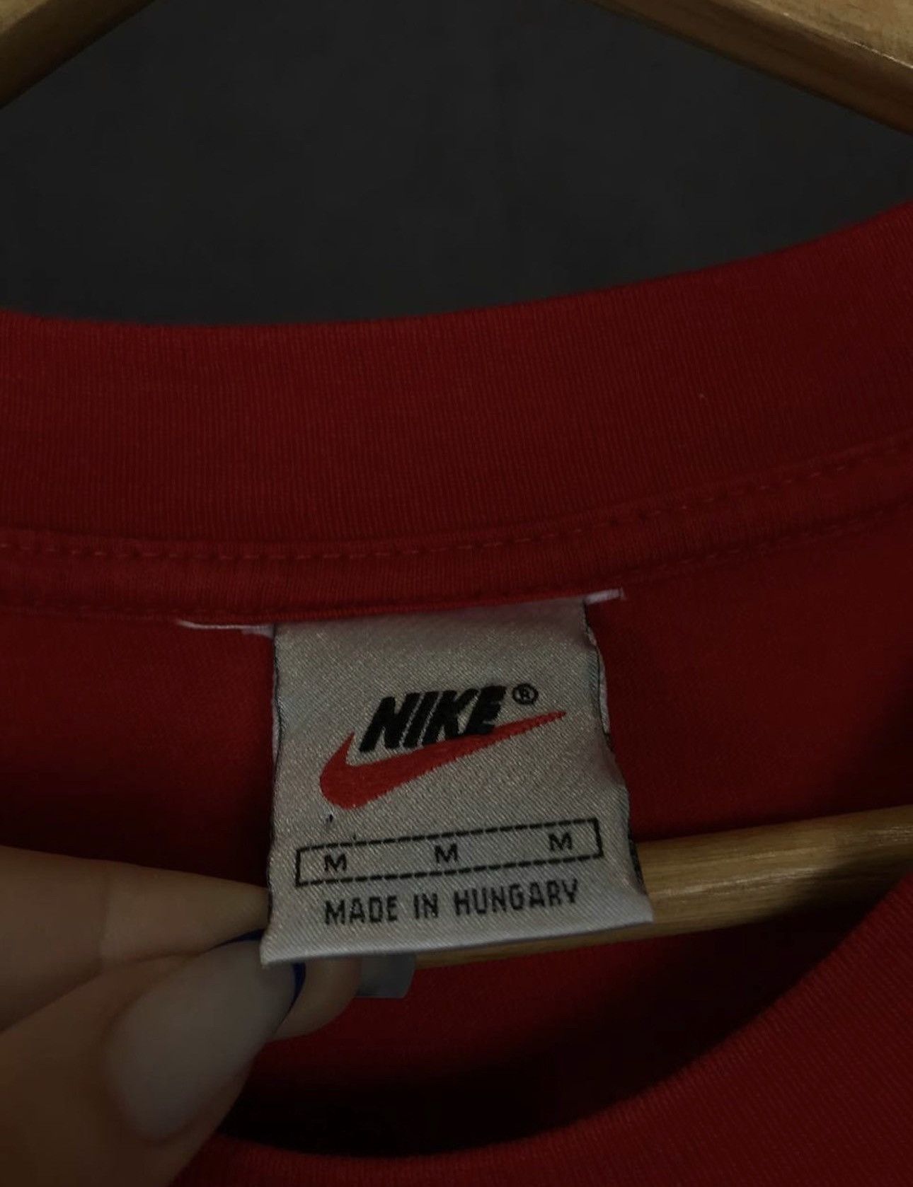 Nike × Vintage Nike swoosh streetwear vintage overprinted red tee Size US M / EU 48-50 / 2 - 3 Thumbnail