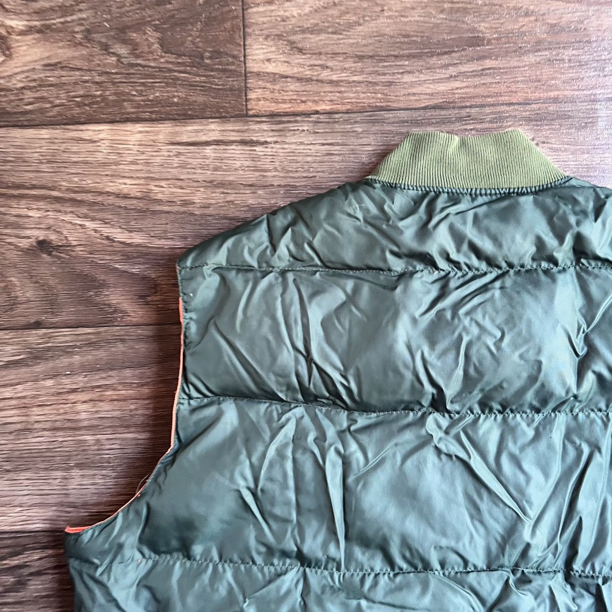 Other 1960s/70s Rainier down Vest With reversals Orange inner M/L Size US M / EU 48-50 / 2 - 8 Thumbnail