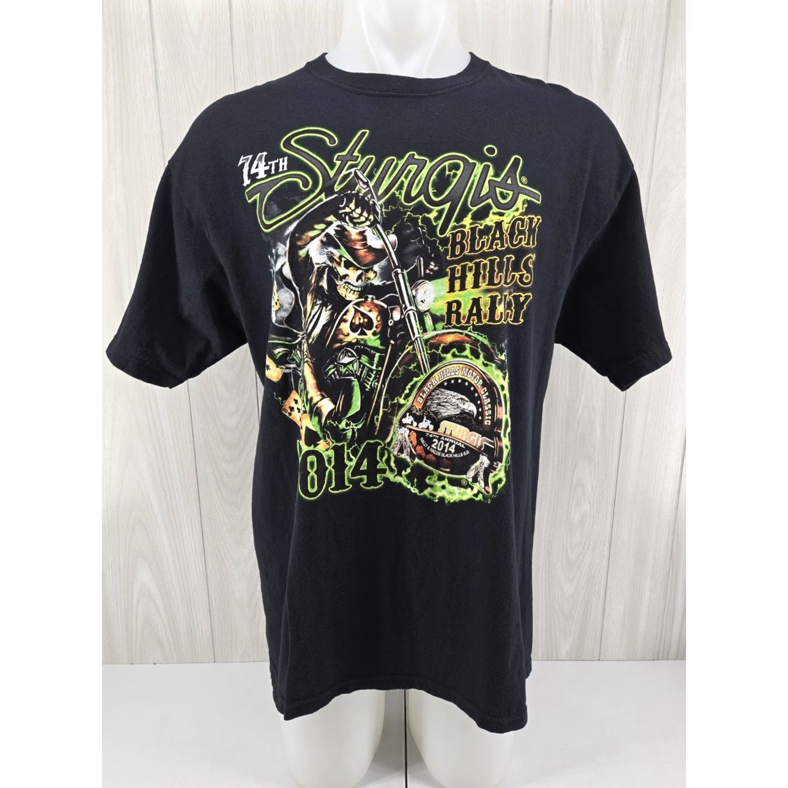 Anvil VINTAGE 2014 Sturgis Black Hill Rally Skull Biker Shirt Mens XL Short Sleeve Crew Neck 100% Cotton Anvil Graphic Tee Black Size US XL / EU 56 / 4 - 2 Thumbnail