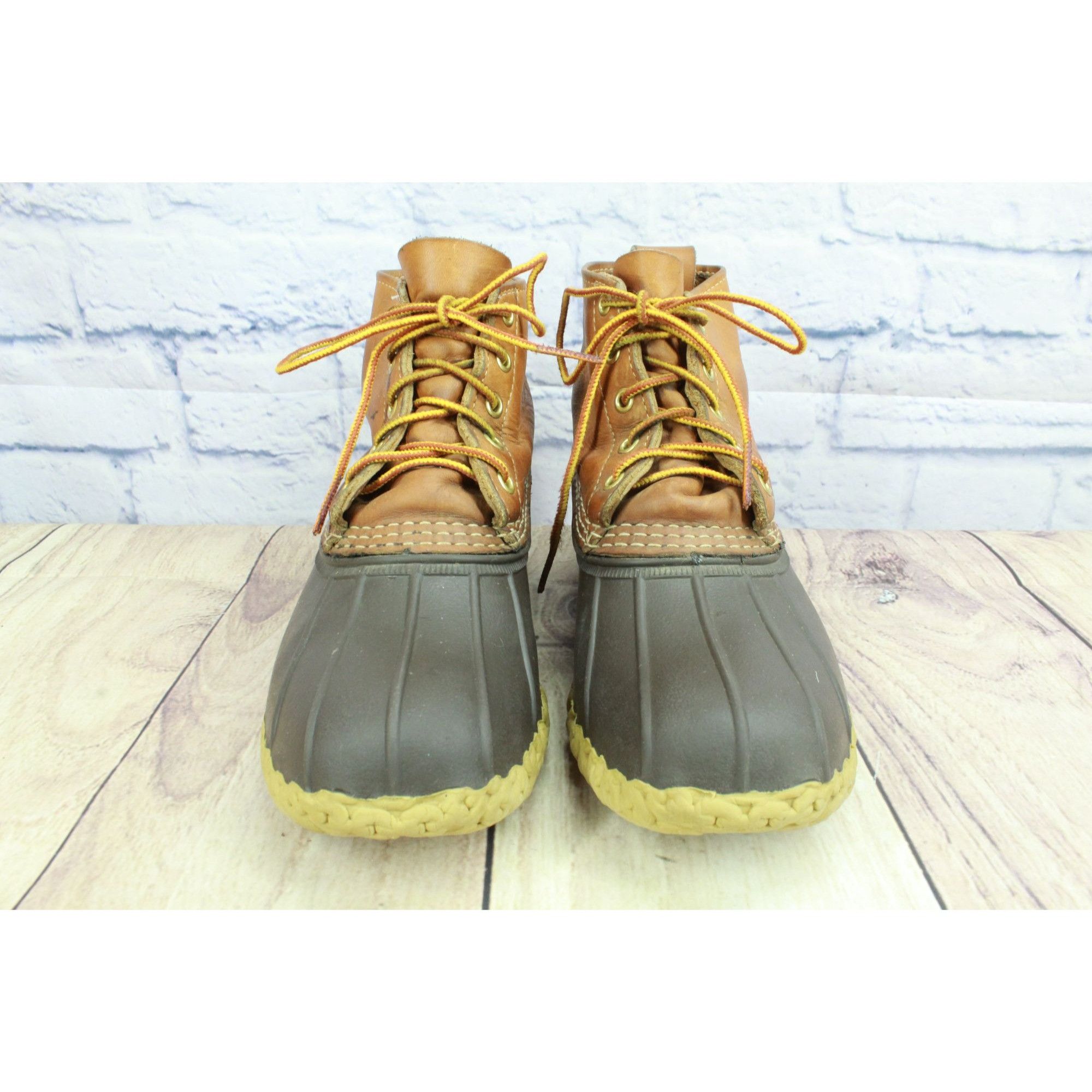 L.L. Bean LL Bean Women’s Brown Leather Duck Boots Size 8 Size US 8 / IT 38 - 4 Thumbnail