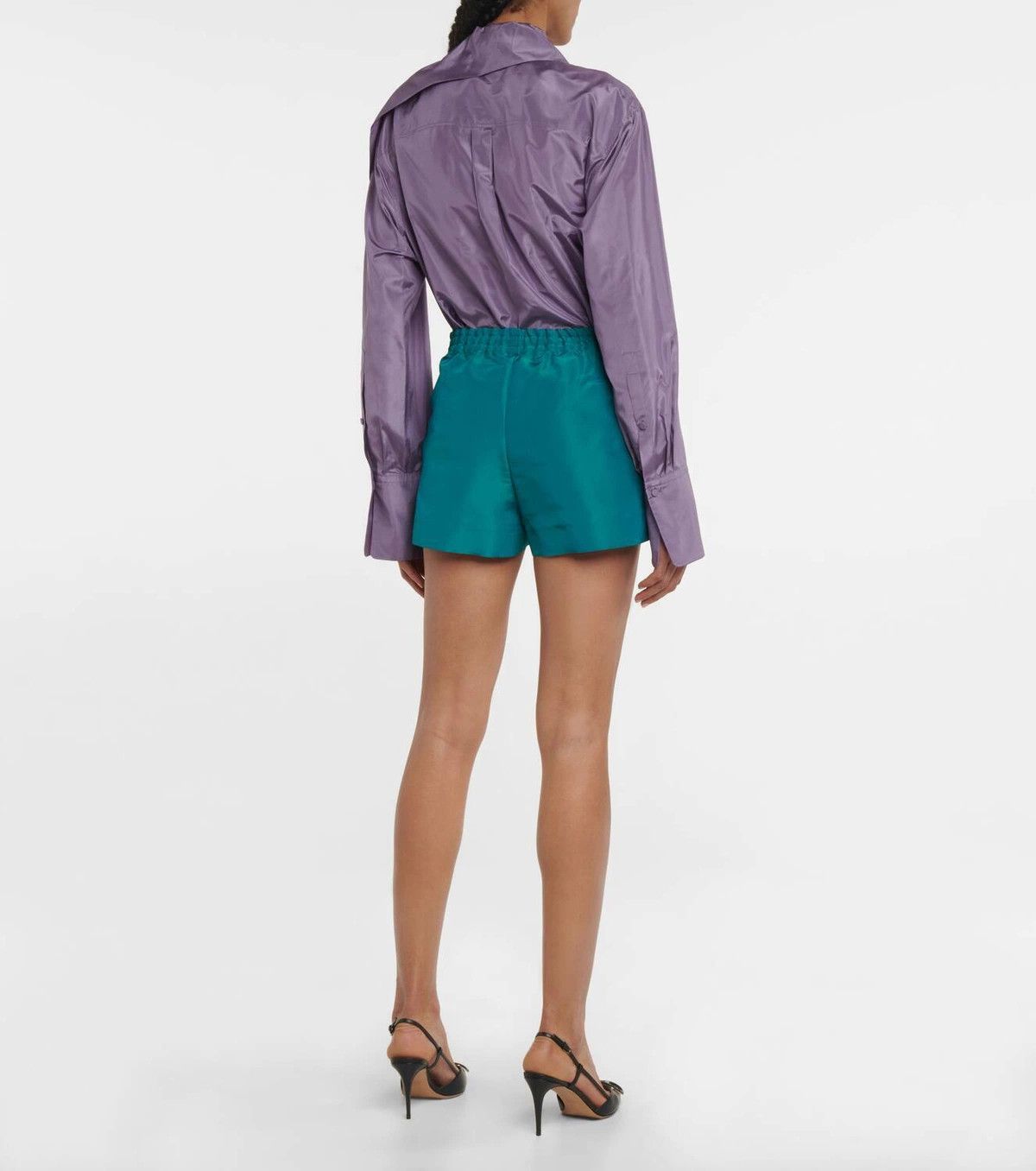 Valentino o1y0326 Short in Emerald Green Size 27" / US 4 / IT 40 - 4 Thumbnail