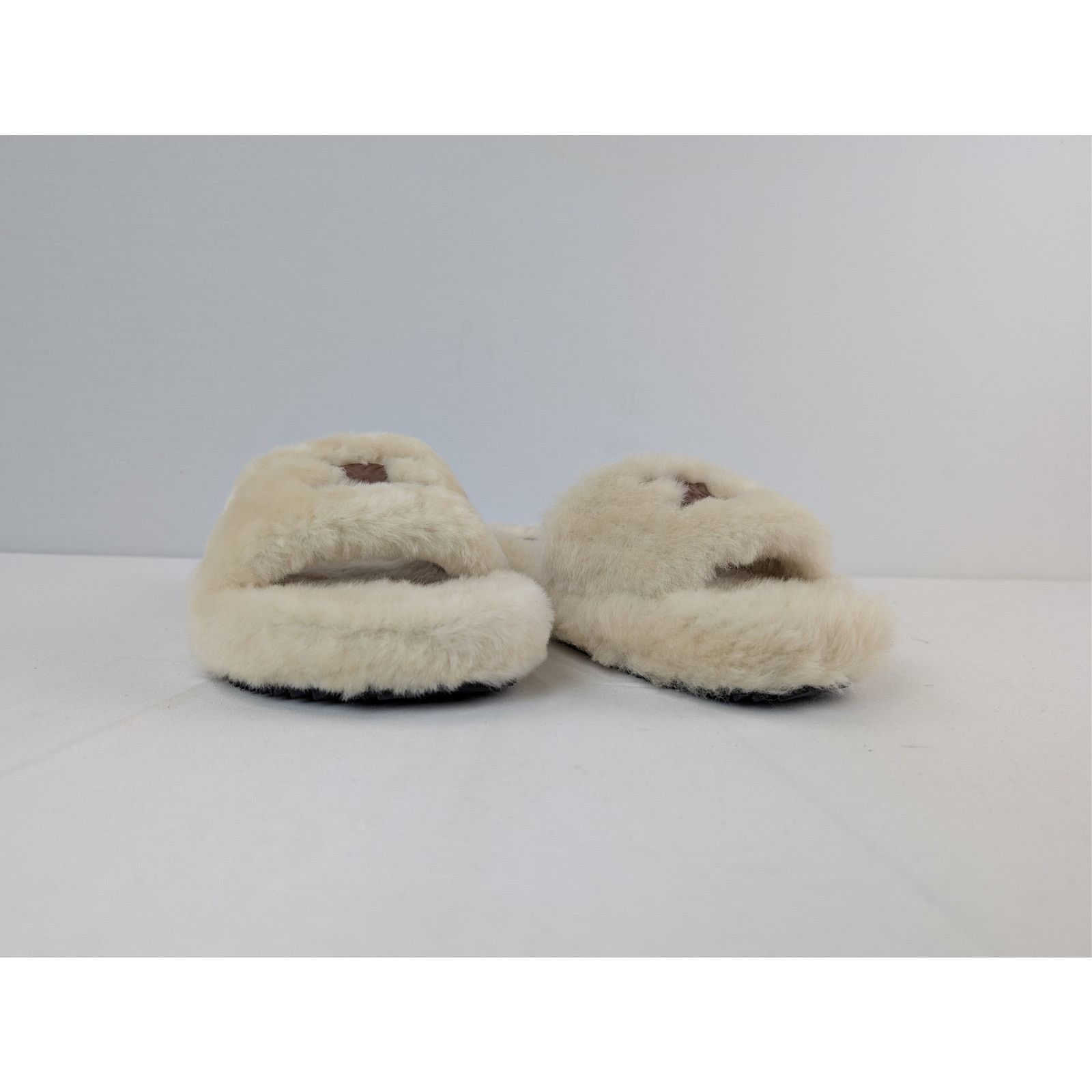 Celine o1rshd1 Fur Slides in Shearling Slide Slipper in Beige Size US 10 / IT 40 - 5 Thumbnail