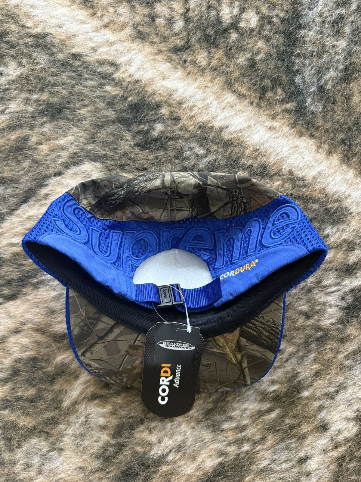 SUPREME MESH 6 PANEL TREE CAMO