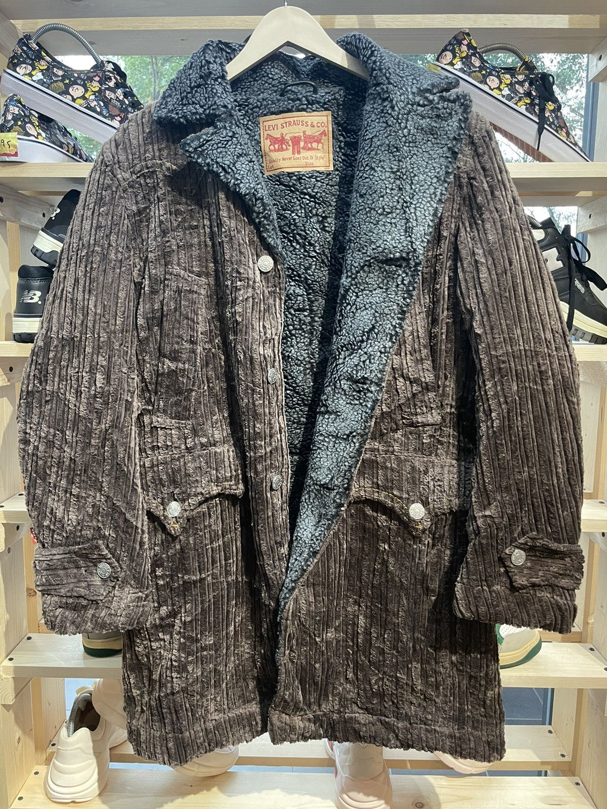 Levi's × Vintage 🦍LEVI’S JACKET CORDUROY🦍 Size US L / EU 52-54 / 3 - 6 Thumbnail