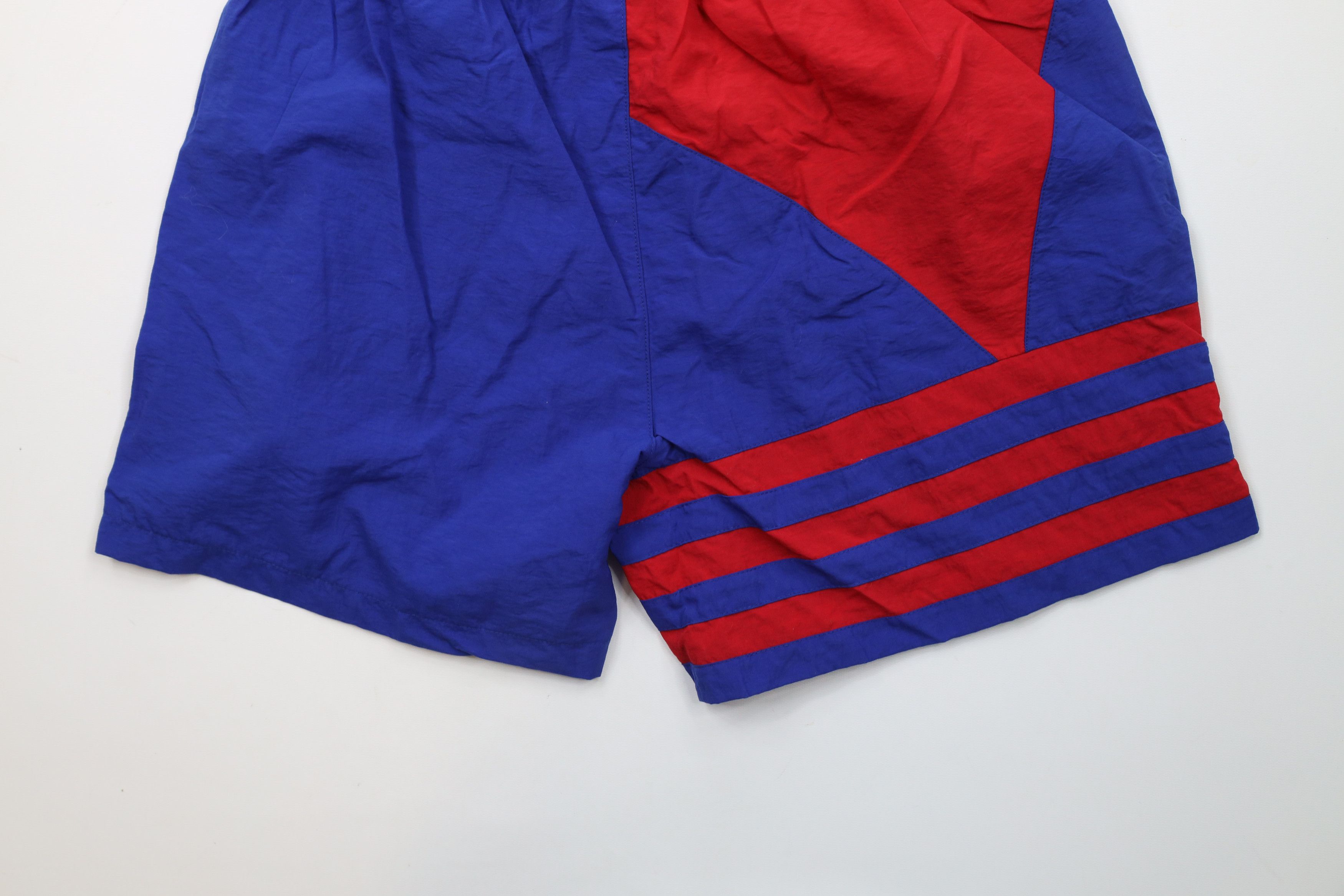 Adidas × Vintage Deadstock Vintage 90s Adidas Trefoil Running Soccer Shorts Size US 32 / EU 48 - 8 Thumbnail