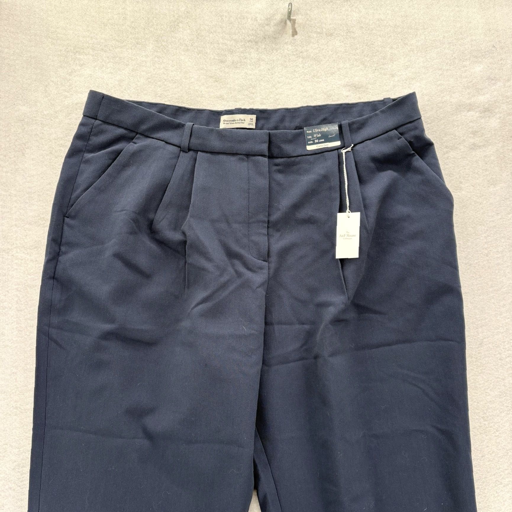 Abercrombie & Fitch Abercrombie & Fitch Sloane Tailored Pant Womens 36 Long Blue Wide Leg Curve Love Dress Pants Pockets Zip Pleated Career Workwear Endless Stretch Size 25" / US 0 / IT 36 - 2 Thumbnail
