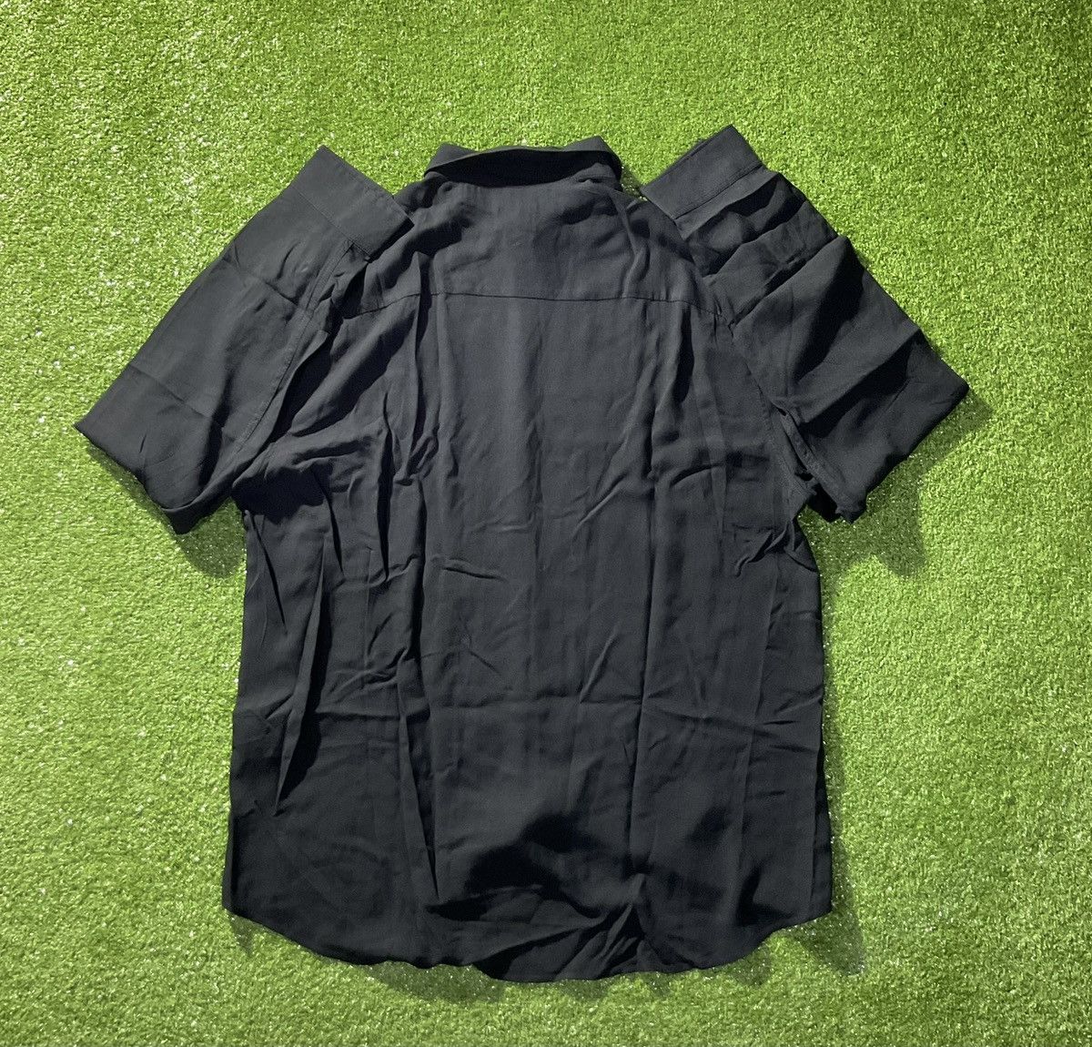 H&M H&M Men’s Black Regular Fit Button Up Dress Shirt Size US L / EU 52-54 / 3 - 8 Thumbnail