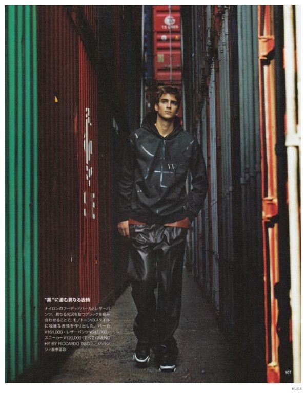 Givenchy Basketball Tapering Waterproof Oversized Hoodie Size US XL / EU 56 / 4 - 4 Thumbnail