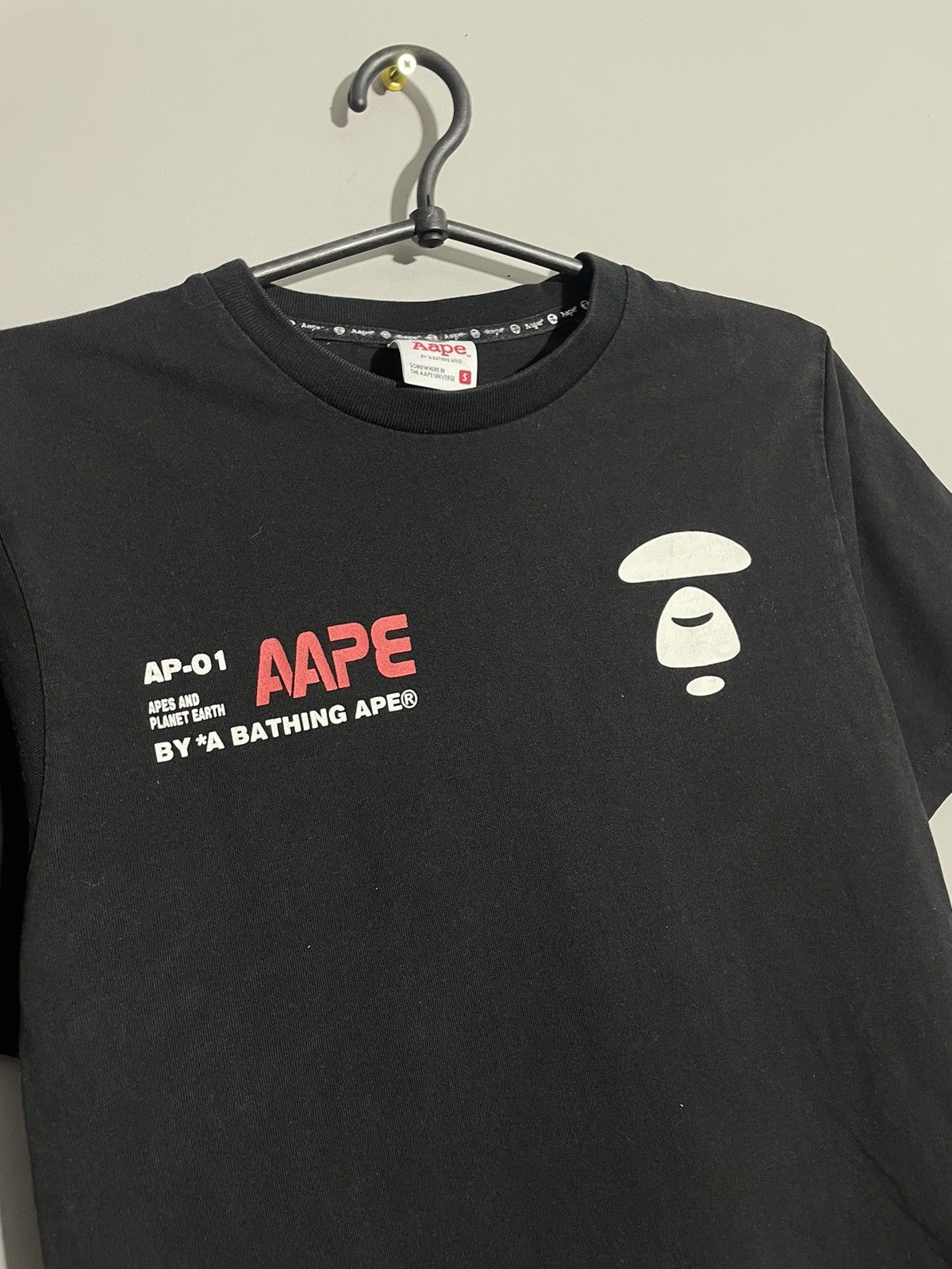Aape × Bape Aape by a Bathing ape black logo tshirt size M Size US S / EU 44-46 / 1 - 3 Thumbnail