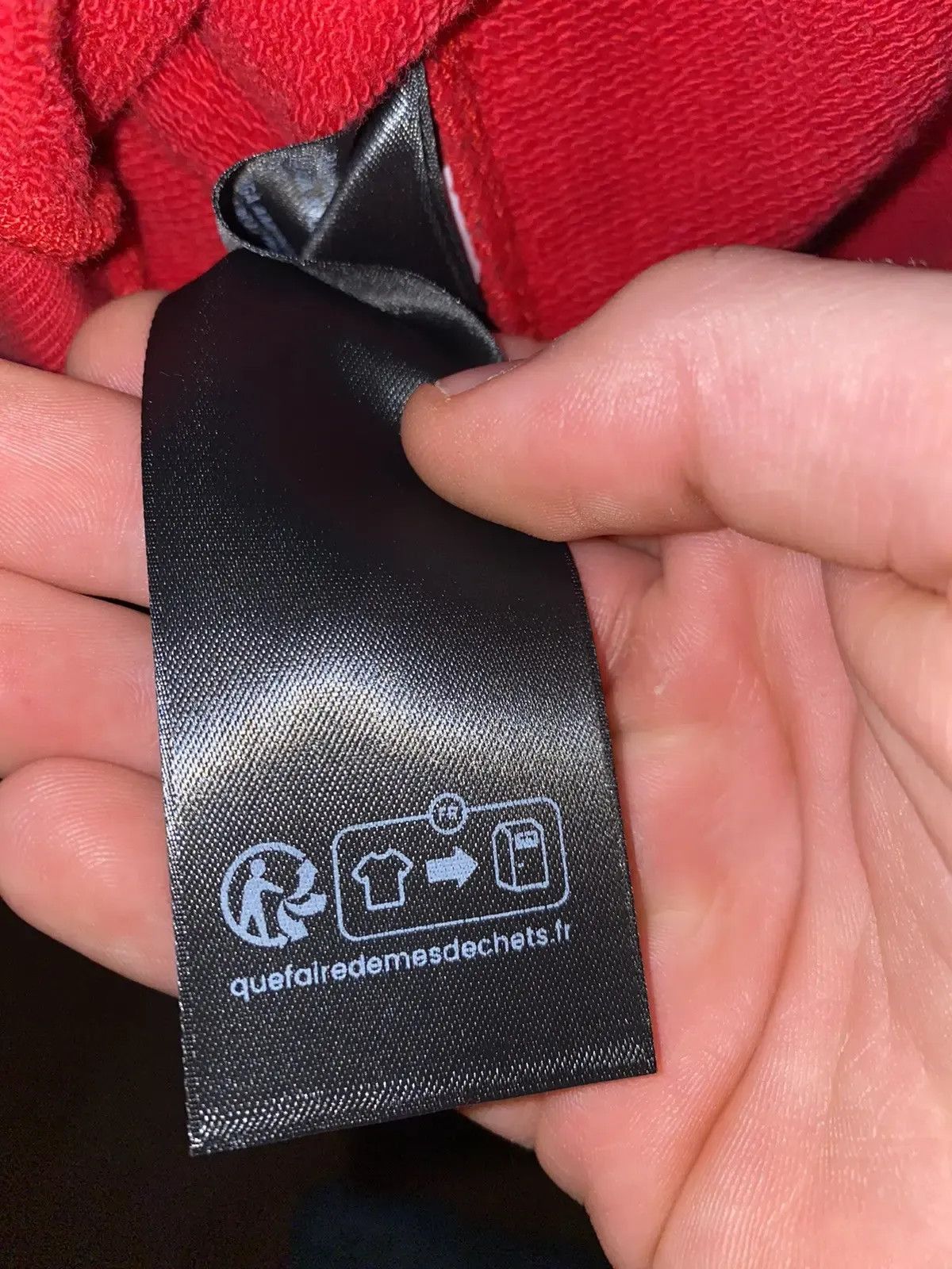 Balenciaga Balenciaga Red Skater Hoodie Size US L / EU 52-54 / 3 - 3 Thumbnail